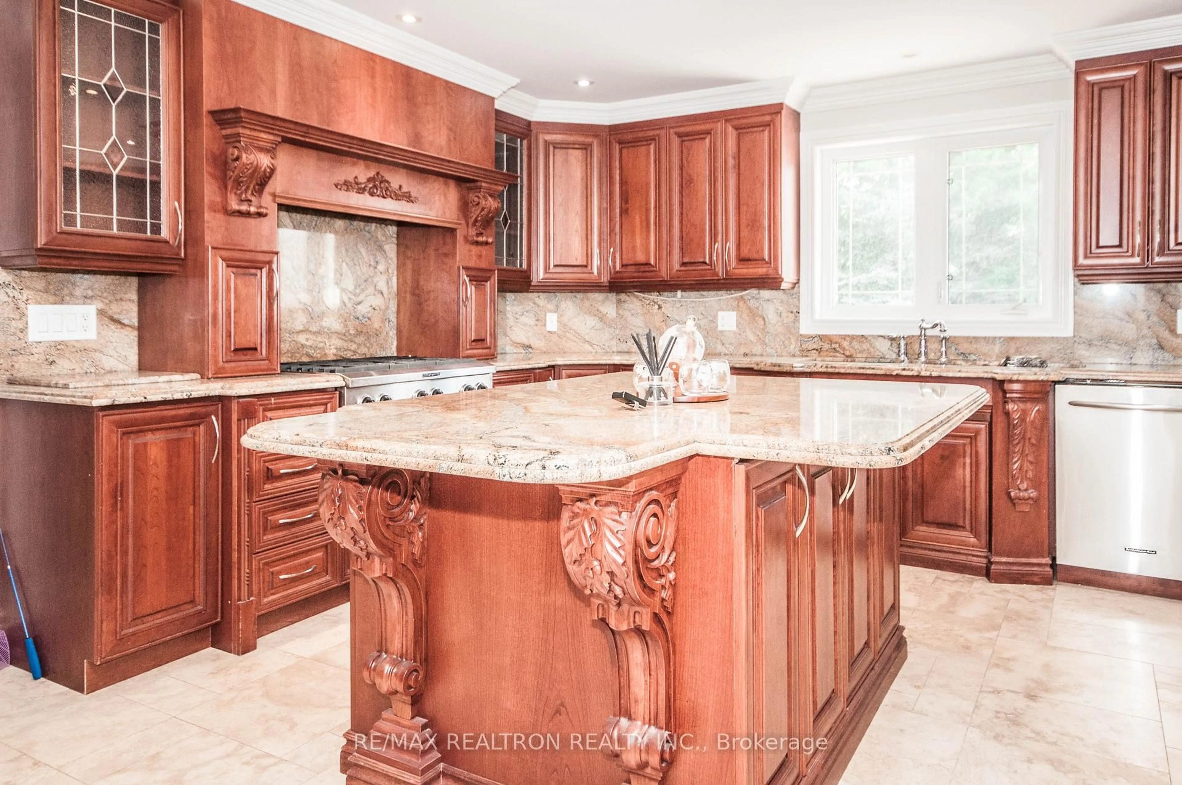Unknown for 85 Lee Ave, Markham Ontario L3R 8G2