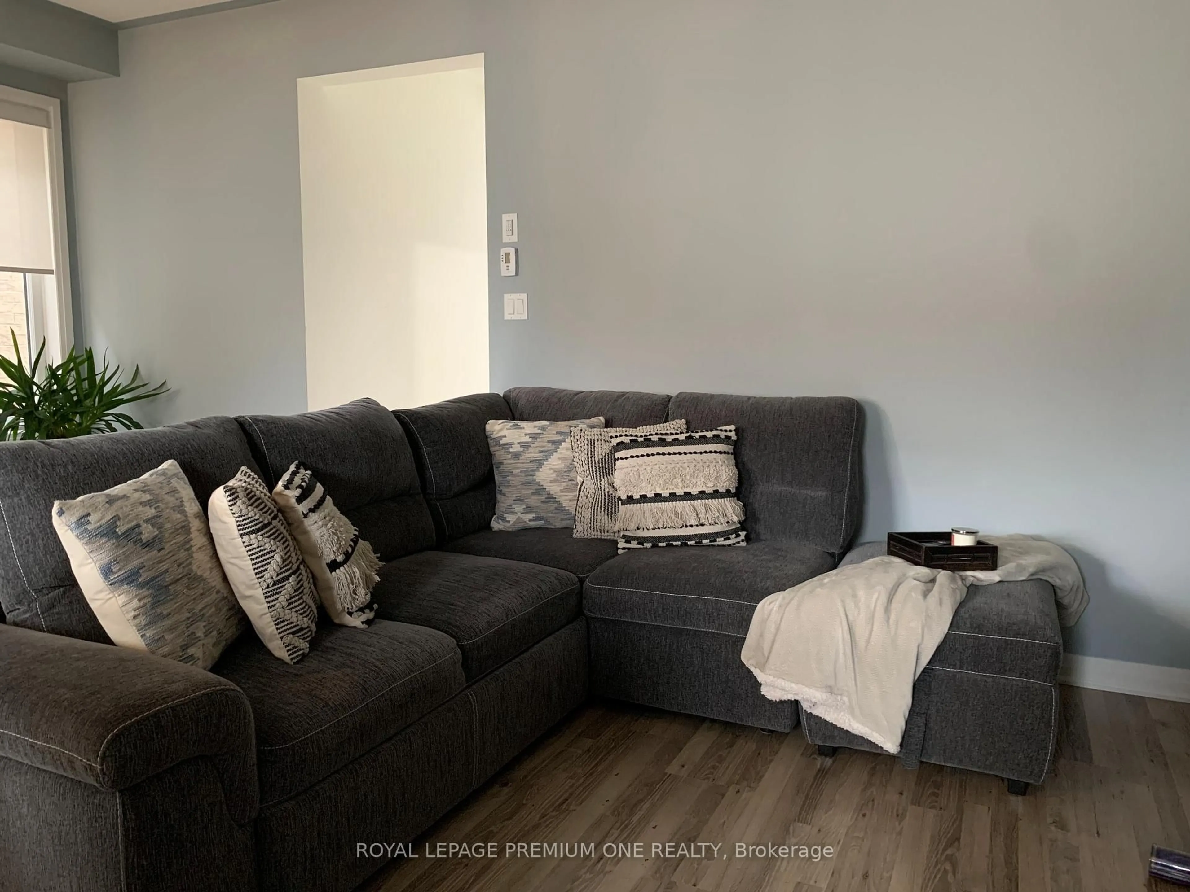 Living room with furniture, unknown for 50 Casserley Cres, New Tecumseth Ontario L0G 1W0