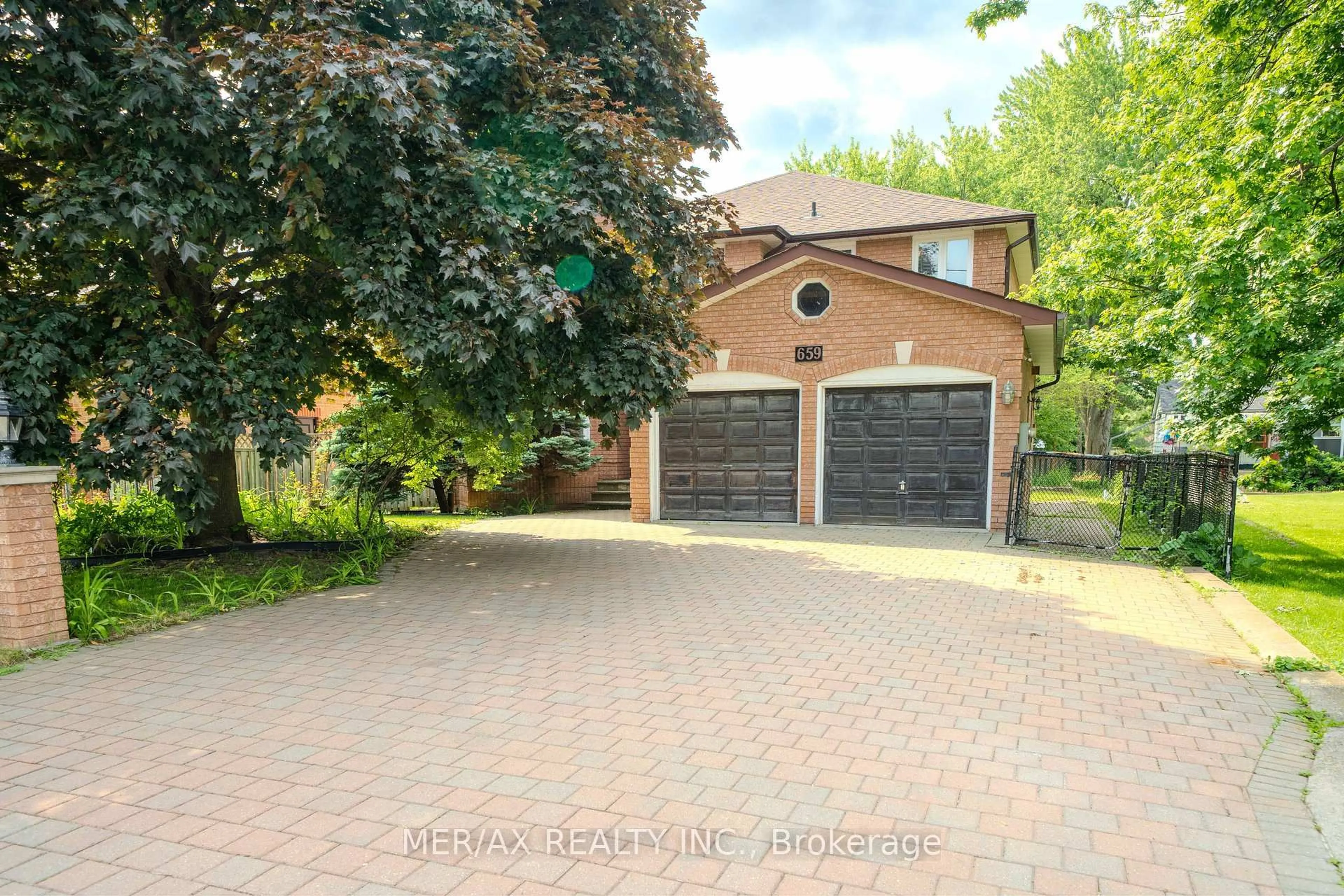 Home with brick exterior material, street for 659 Sixteenth Ave, Richmond Hill Ontario L4C 7A8