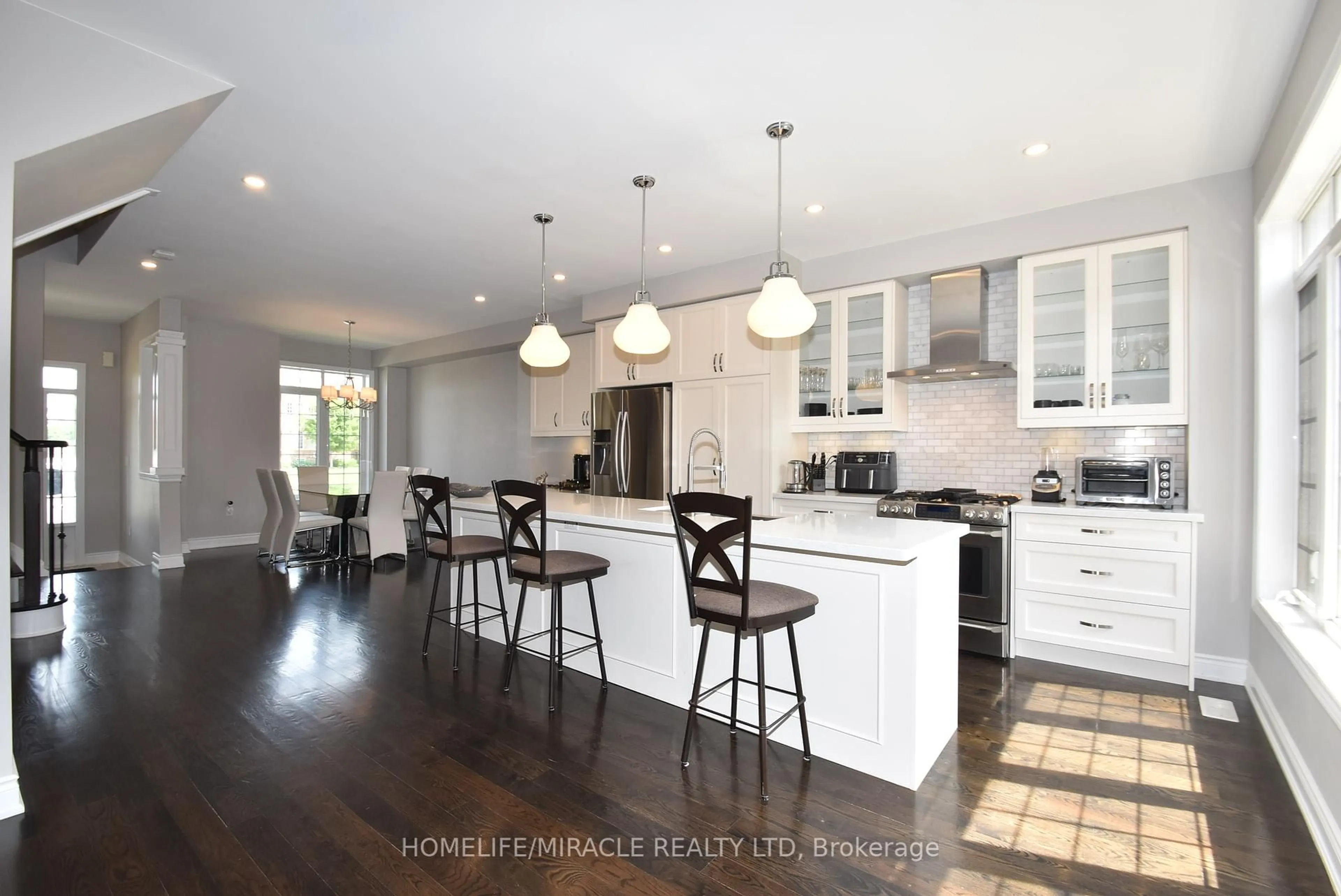 Open concept kitchen, unknown for 183 East's Corners Blvd, Vaughan Ontario L4H 3Z9