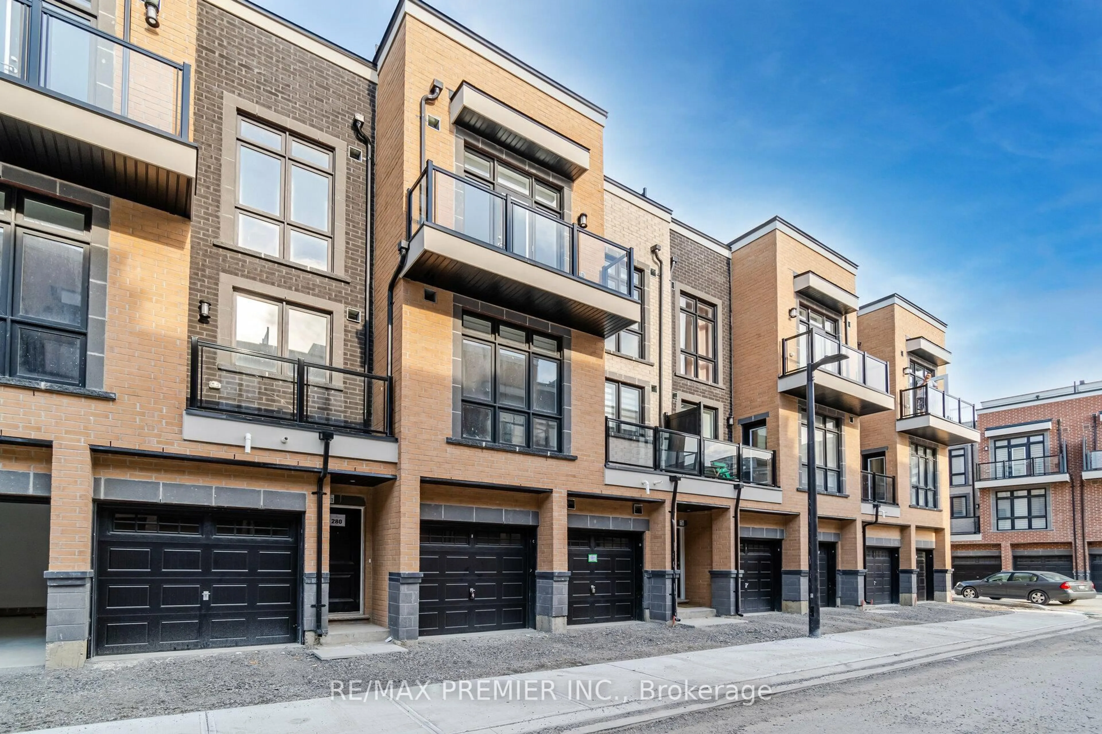 Home with brick exterior material, street for 12860 Yonge St #2, Richmond Hill Ontario L4E 1J4