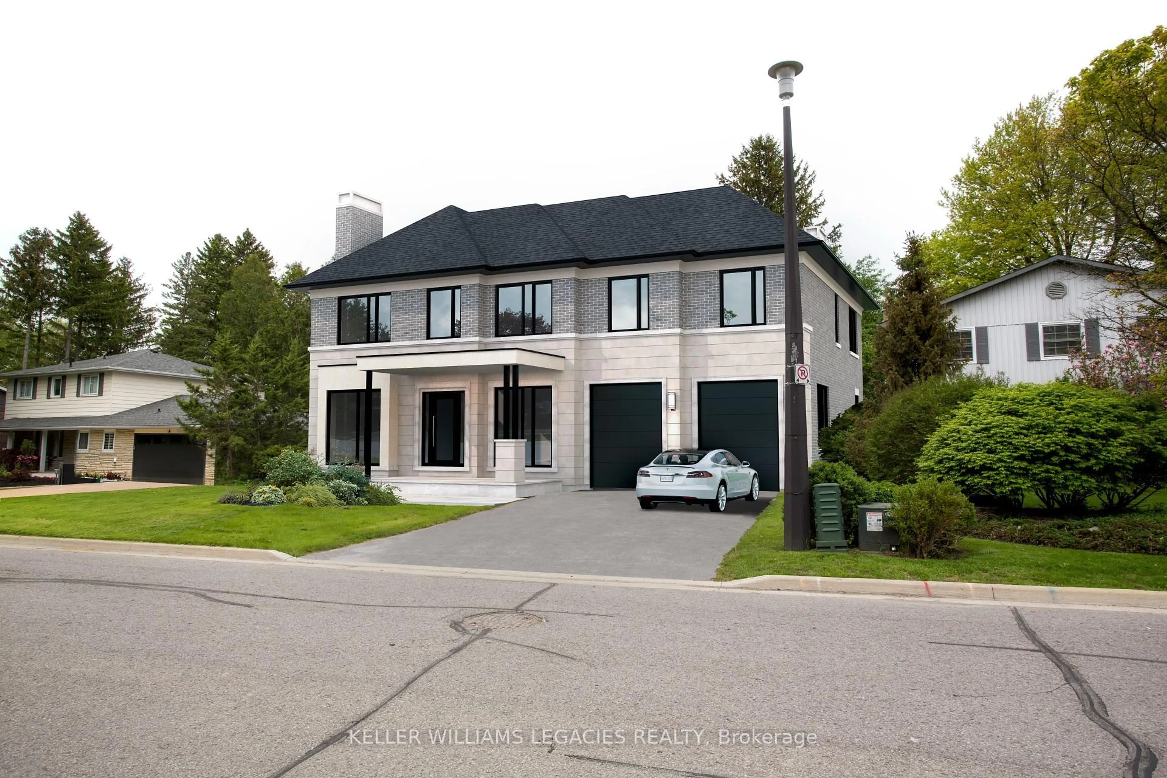 Home with brick exterior material, street for 10 Hawthorne Lane, Aurora Ontario L4G 3K7