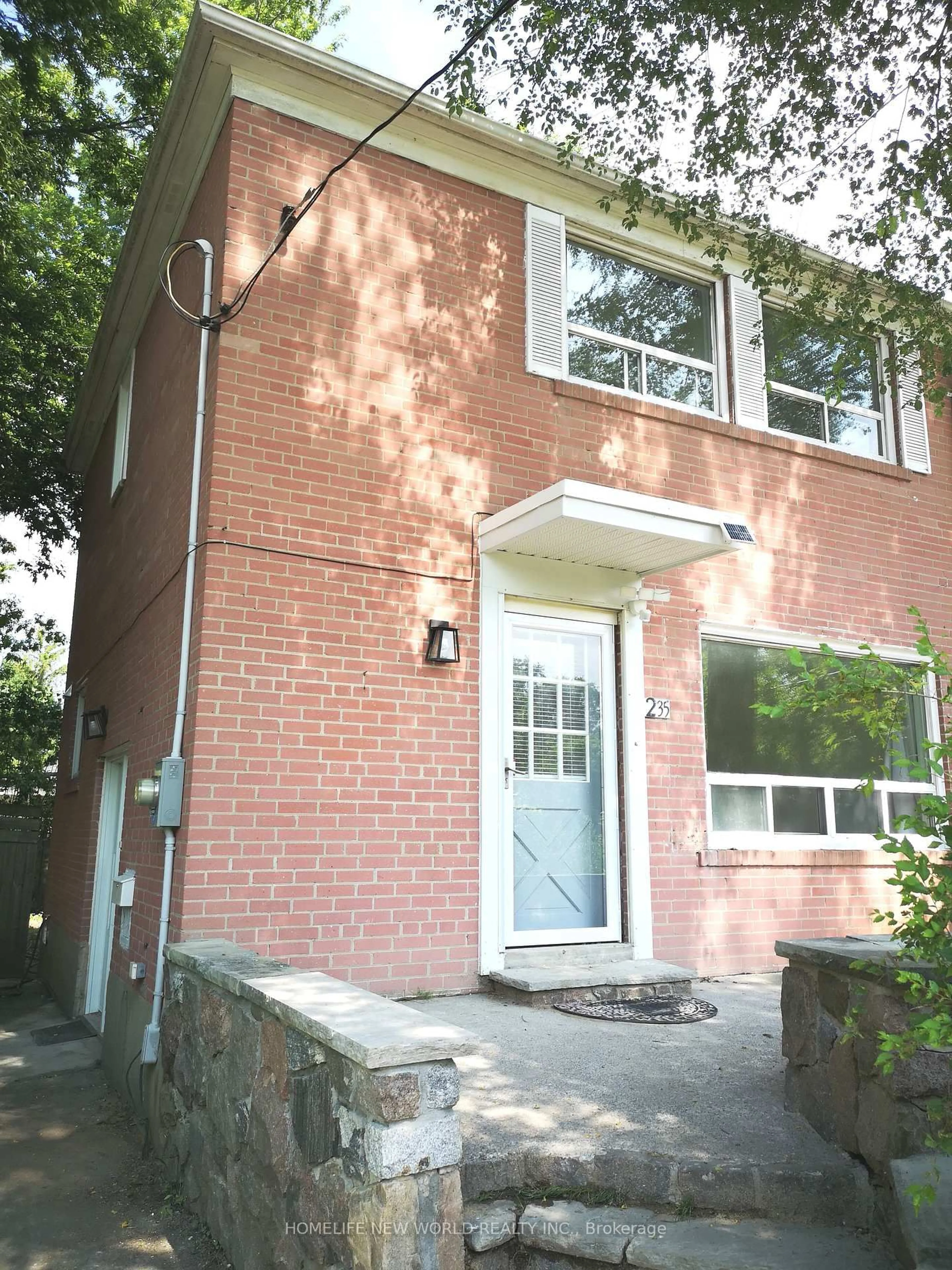 Home with brick exterior material, street for 235 Axminster Dr, Richmond Hill Ontario L4C 2W2