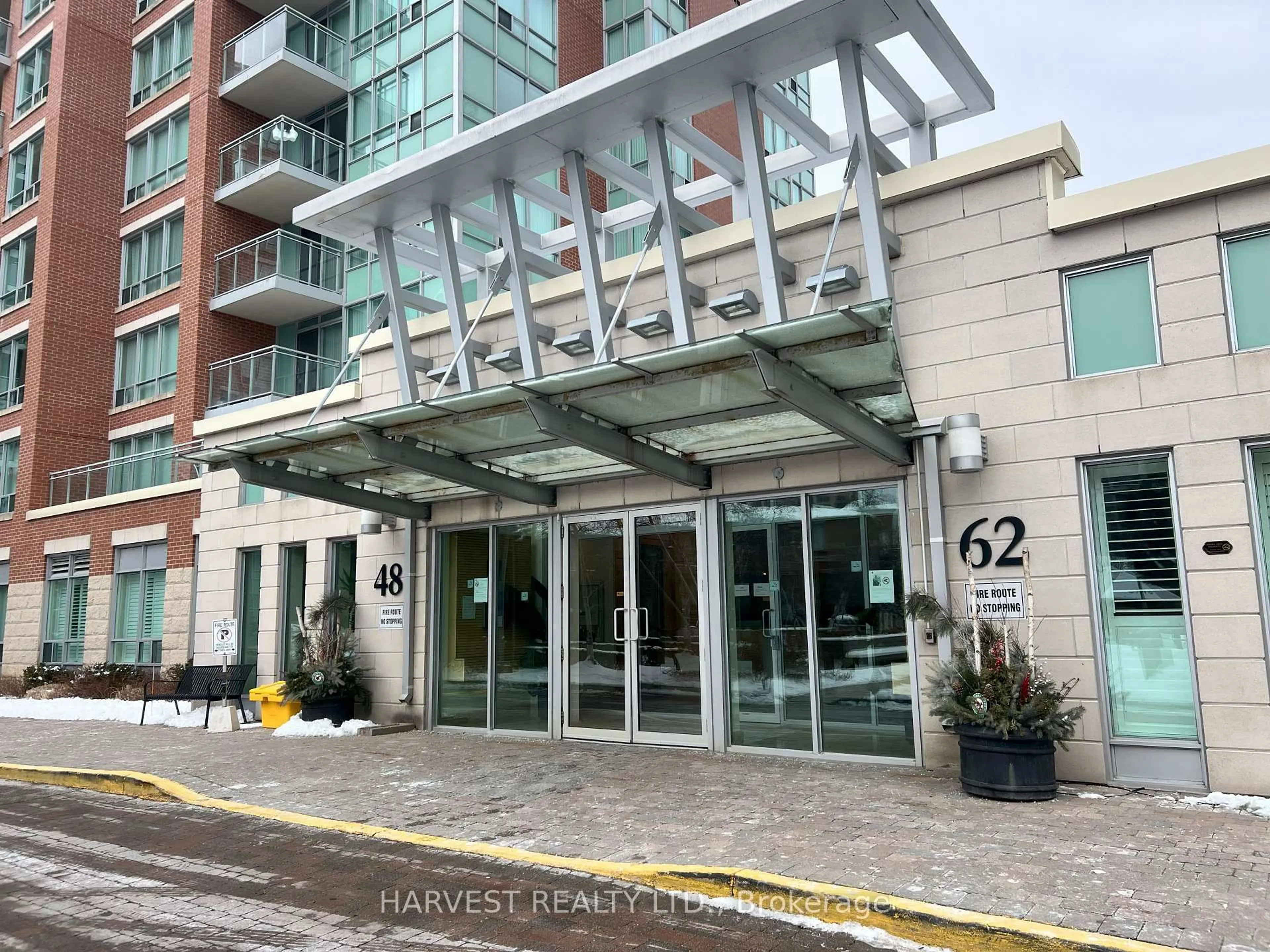 Indoor foyer for 62 Suncrest Blvd #322, Markham Ontario L3T 7Y6