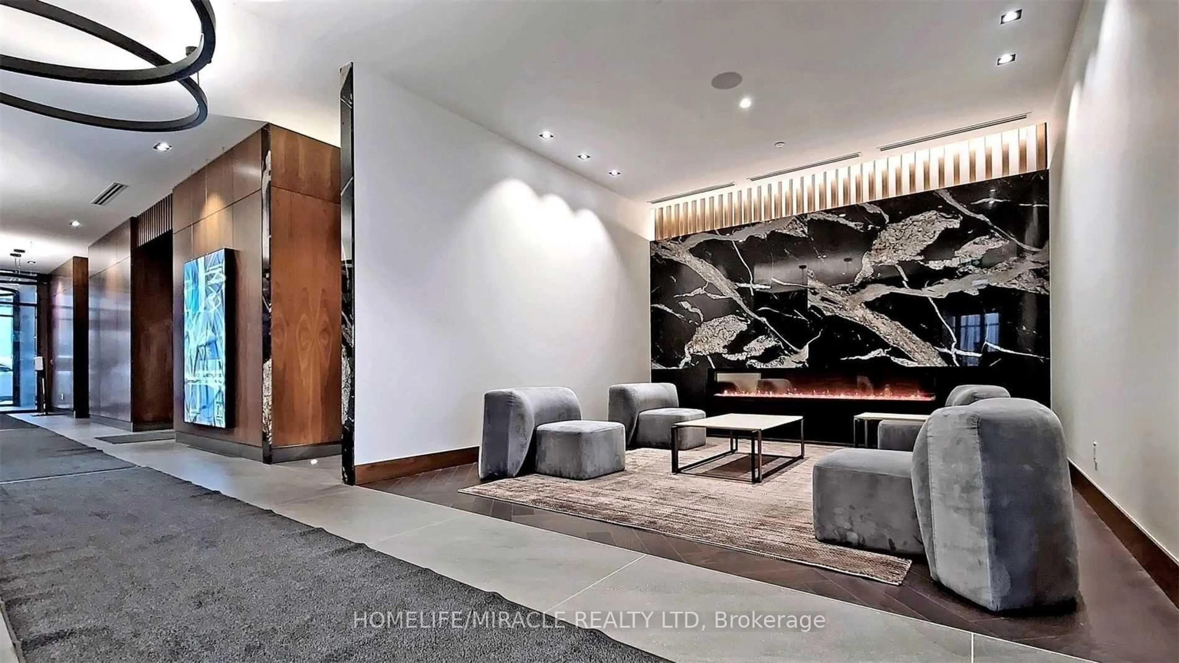 Lobby for 7895 Jane St #2914, Vaughan Ontario L4K 2M7