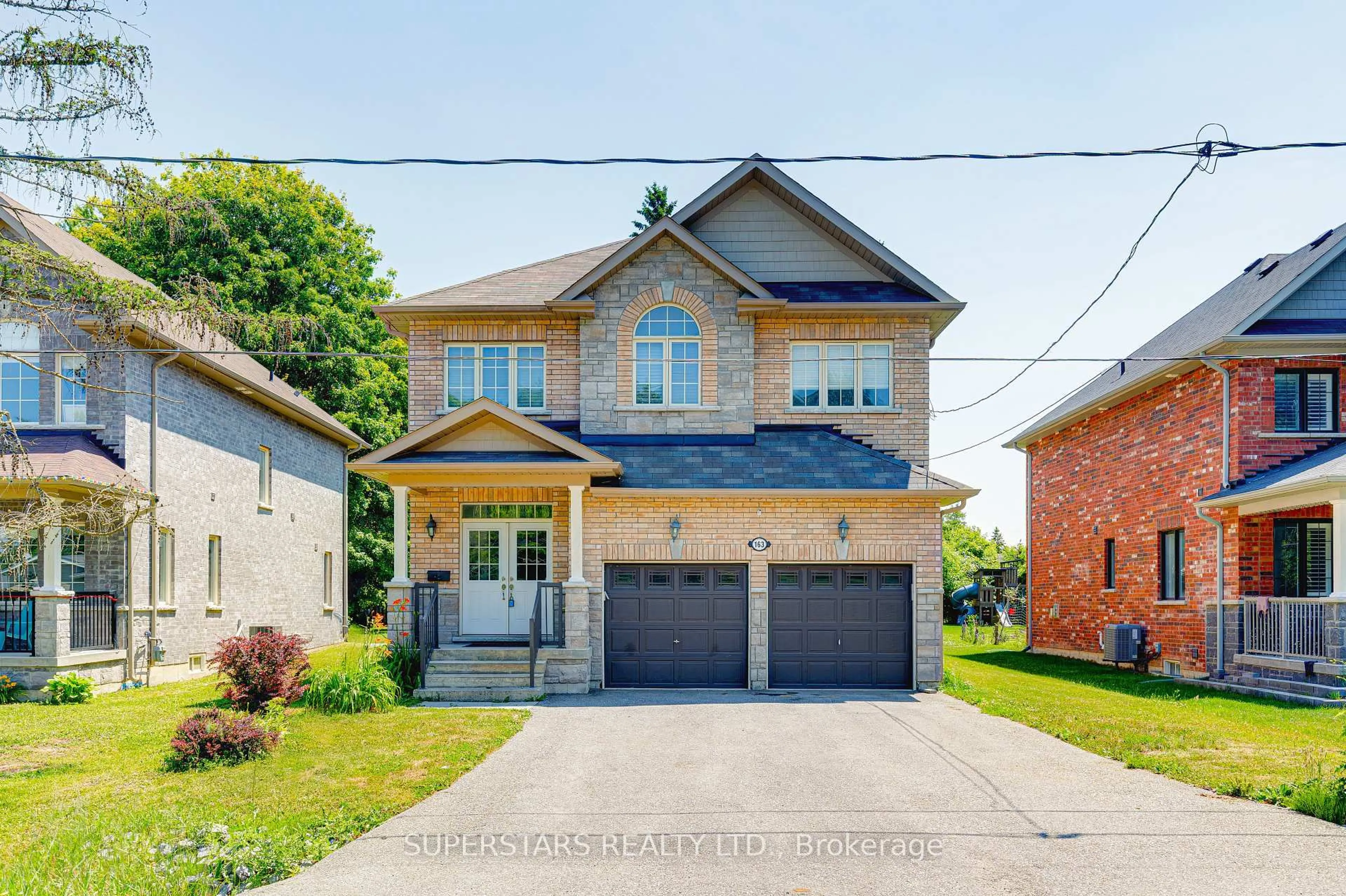Home with brick exterior material, street for 163 Pleasant Blvd, Georgina Ontario L4P 2S5