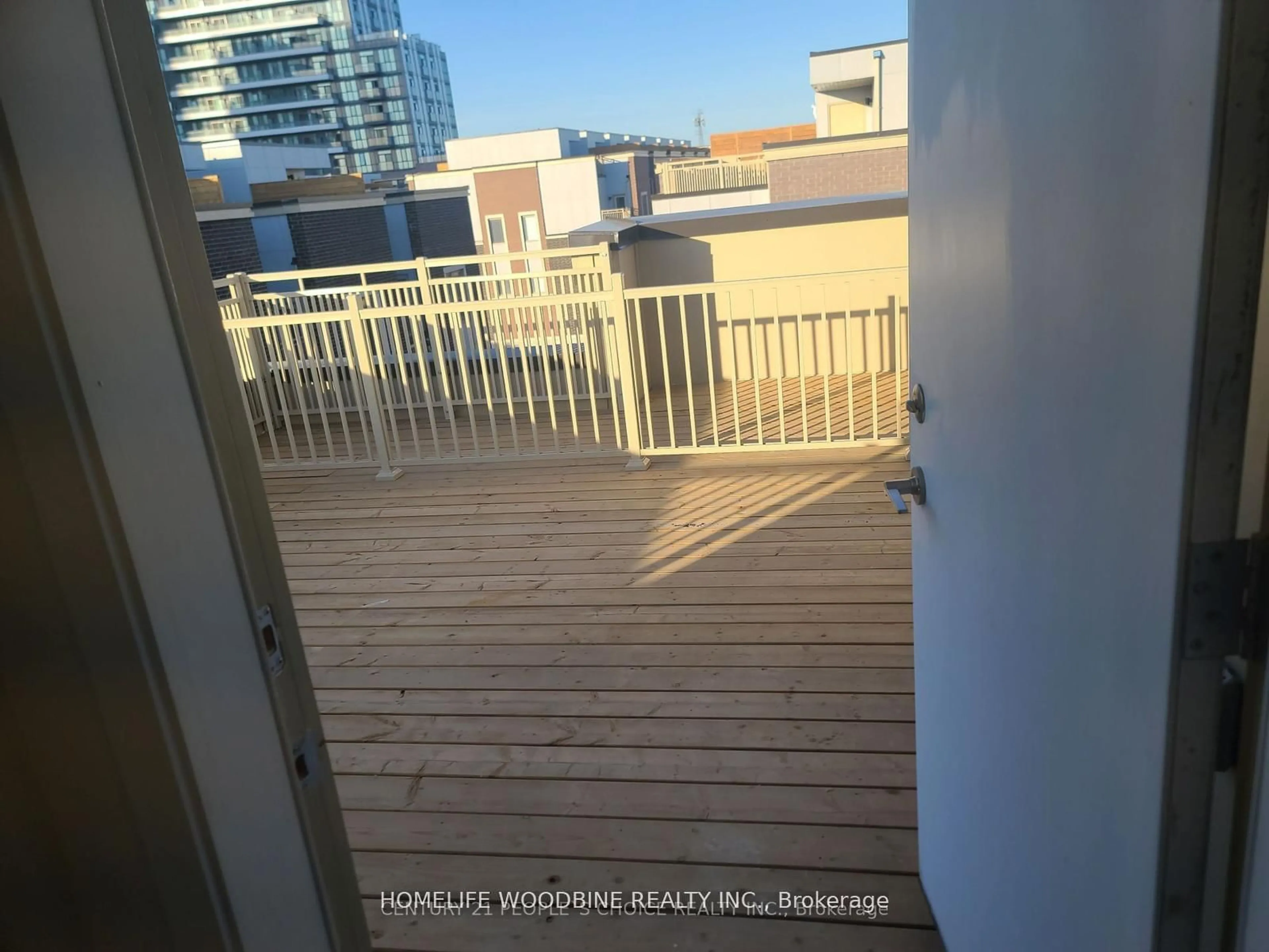 Balcony in the apartment, city buildings view from balcony for 151 Honeycrisp Cres #TH183, Vaughan Ontario L4K 0N7