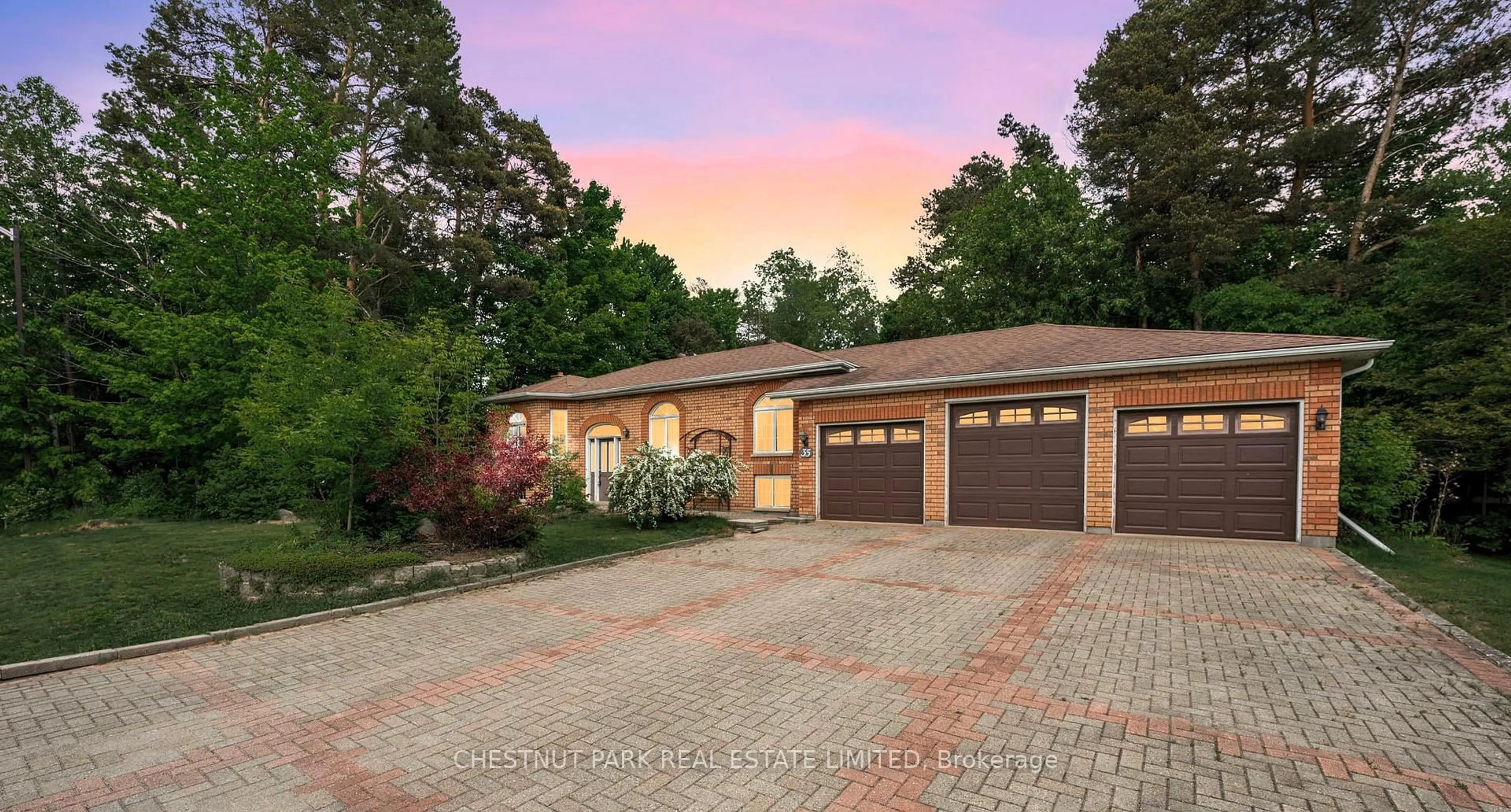 Home with brick exterior material, street for 35 Pine Park Blvd, Adjala-Tosorontio Ontario L0M 1J0