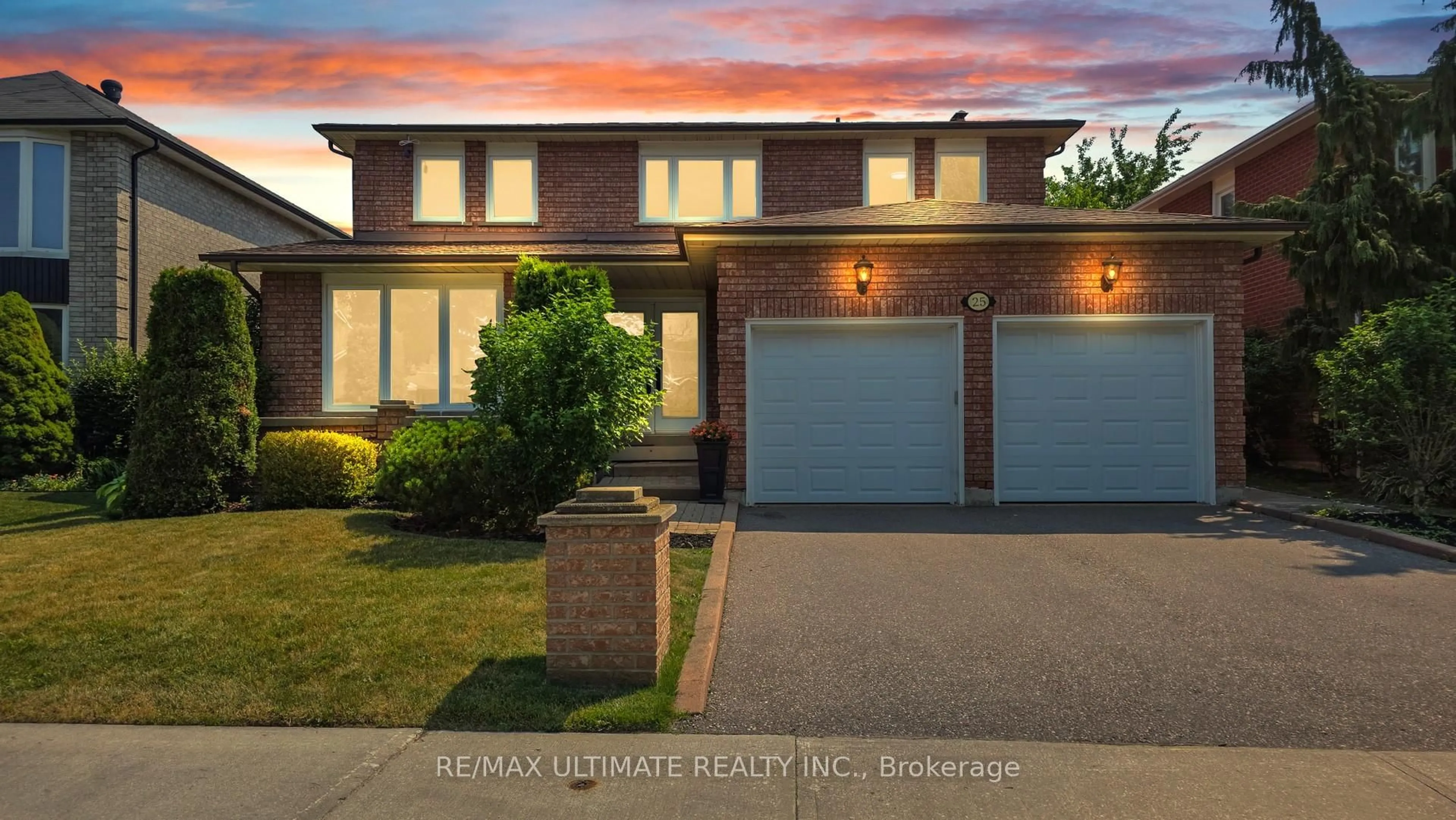 Home with brick exterior material, street for 25 Smithy St, Markham Ontario L3P 6N1