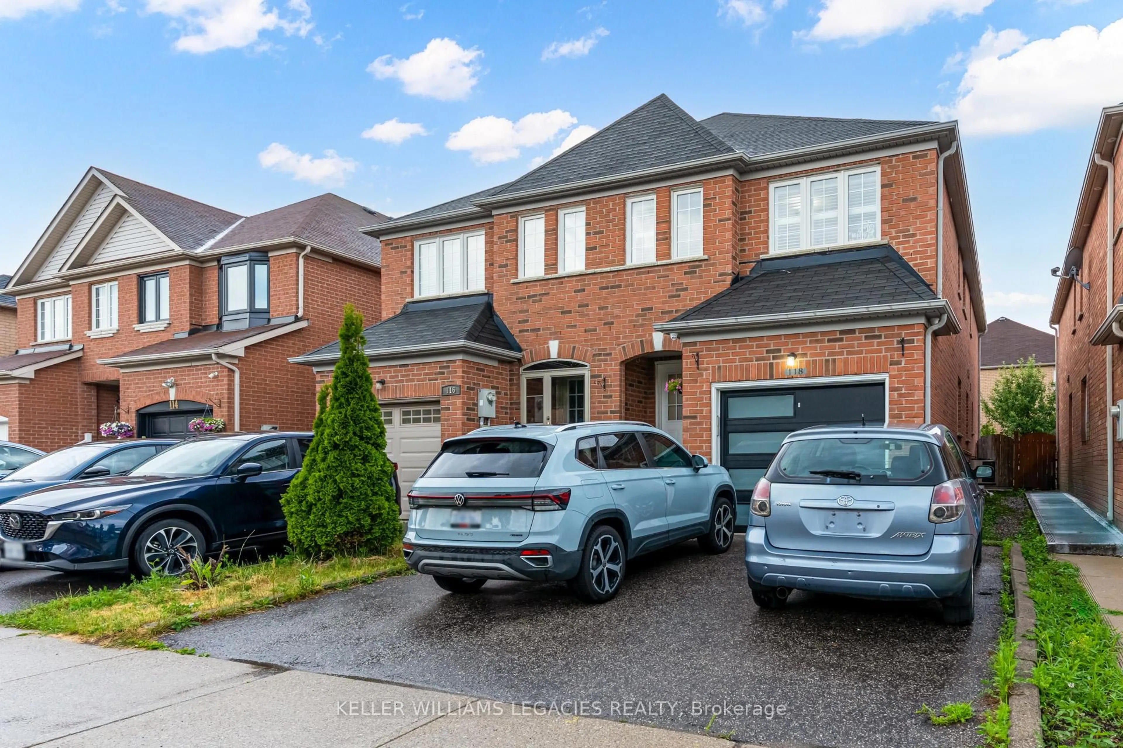 Home with brick exterior material, street for 118 Guinevere Rd, Markham Ontario L3S 4V1