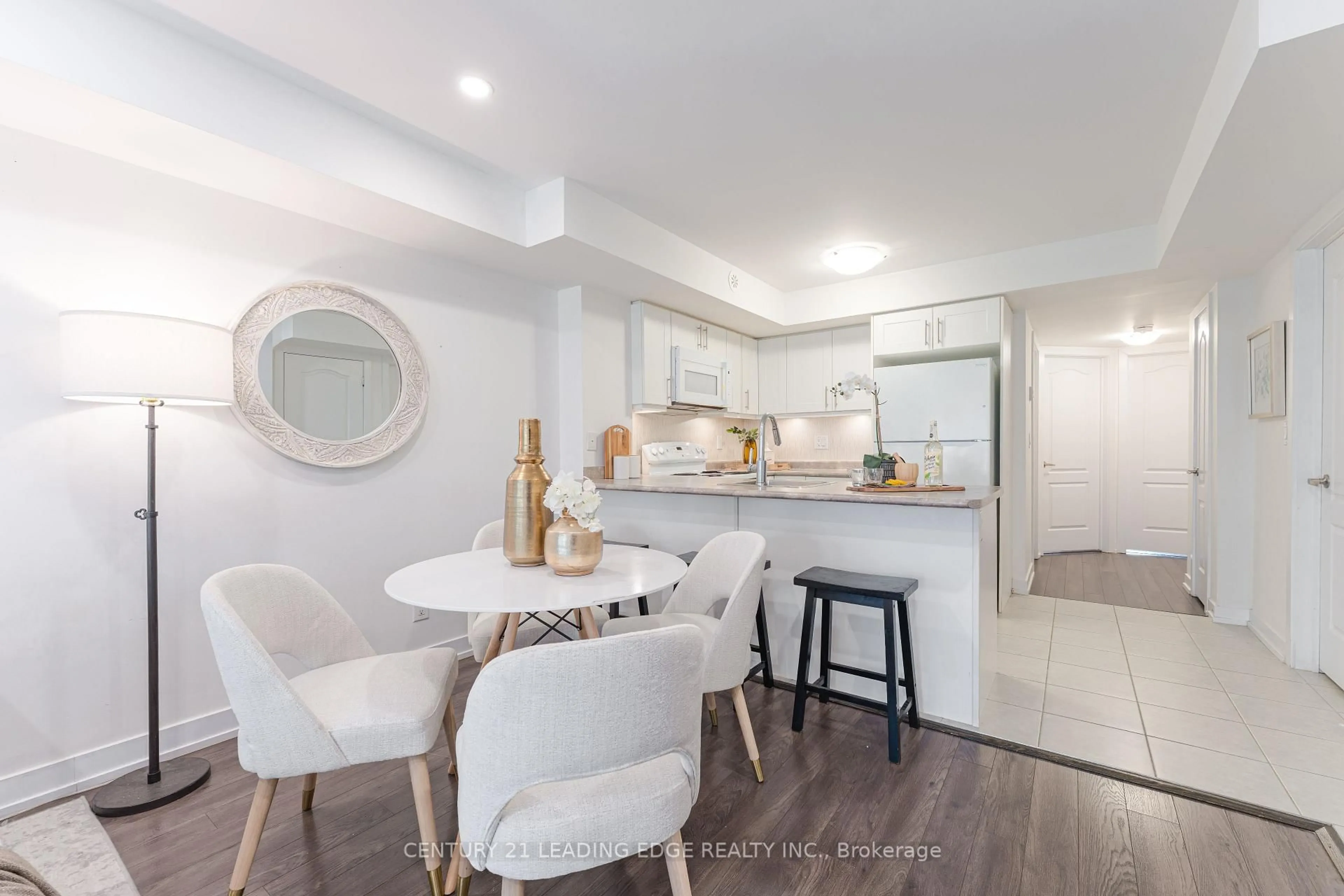 Open concept kitchen, unknown for 1 Blanche Lane #814, Markham Ontario L6B 0A3
