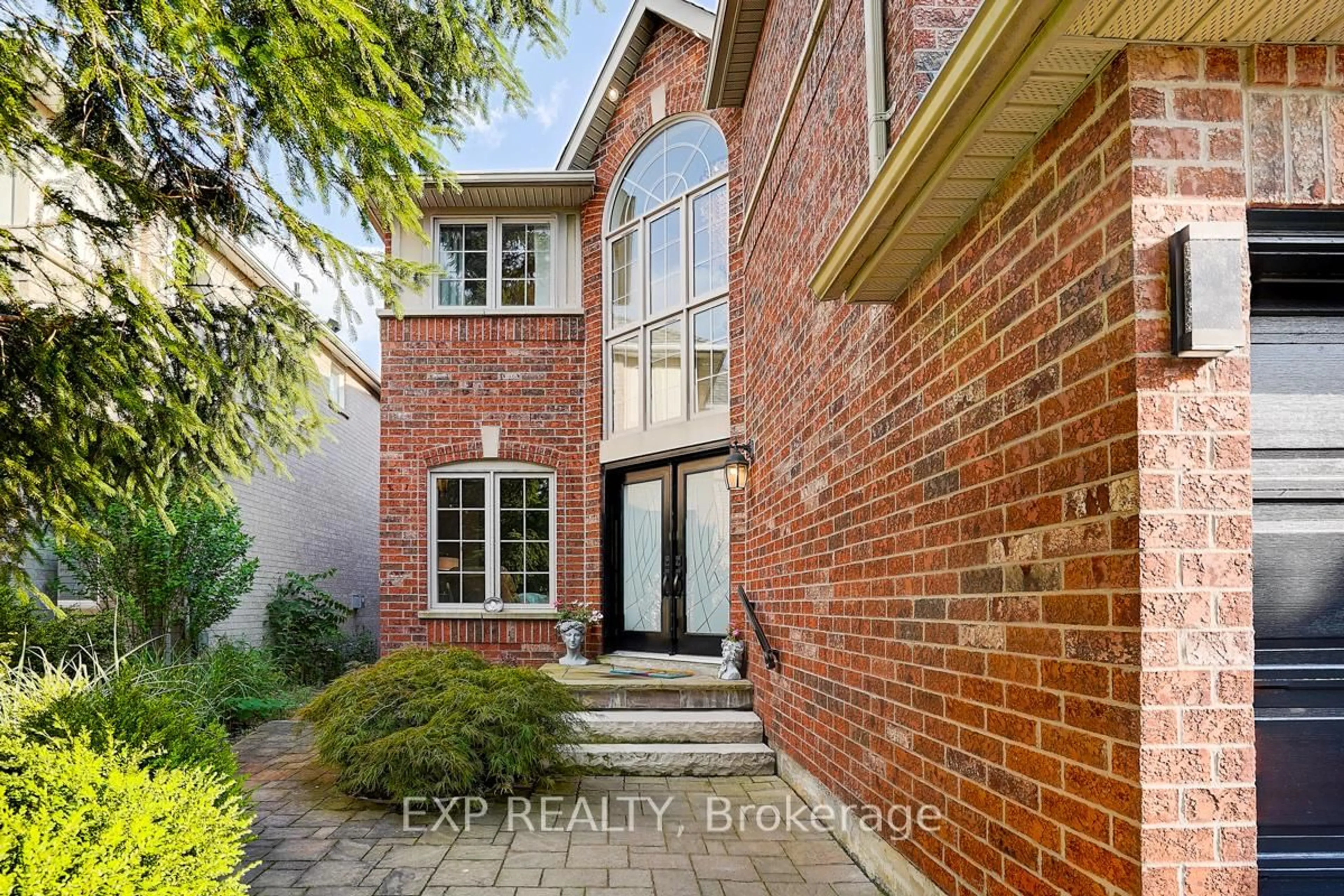 Home with brick exterior material, street for 446 Silken Laumann Dr, Newmarket Ontario L3X 2H9