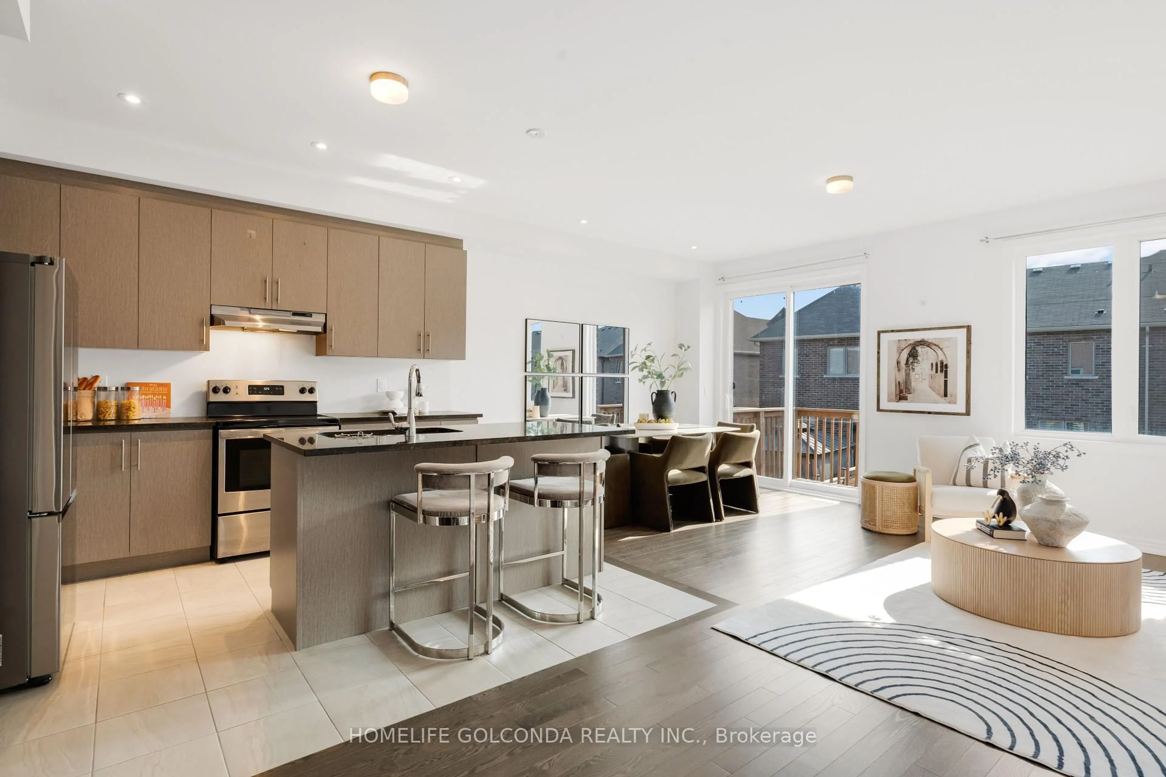 Open concept kitchen, ceramic/tile floor for 157 Lageer Dr, Whitchurch-Stouffville Ontario L4A 4V2