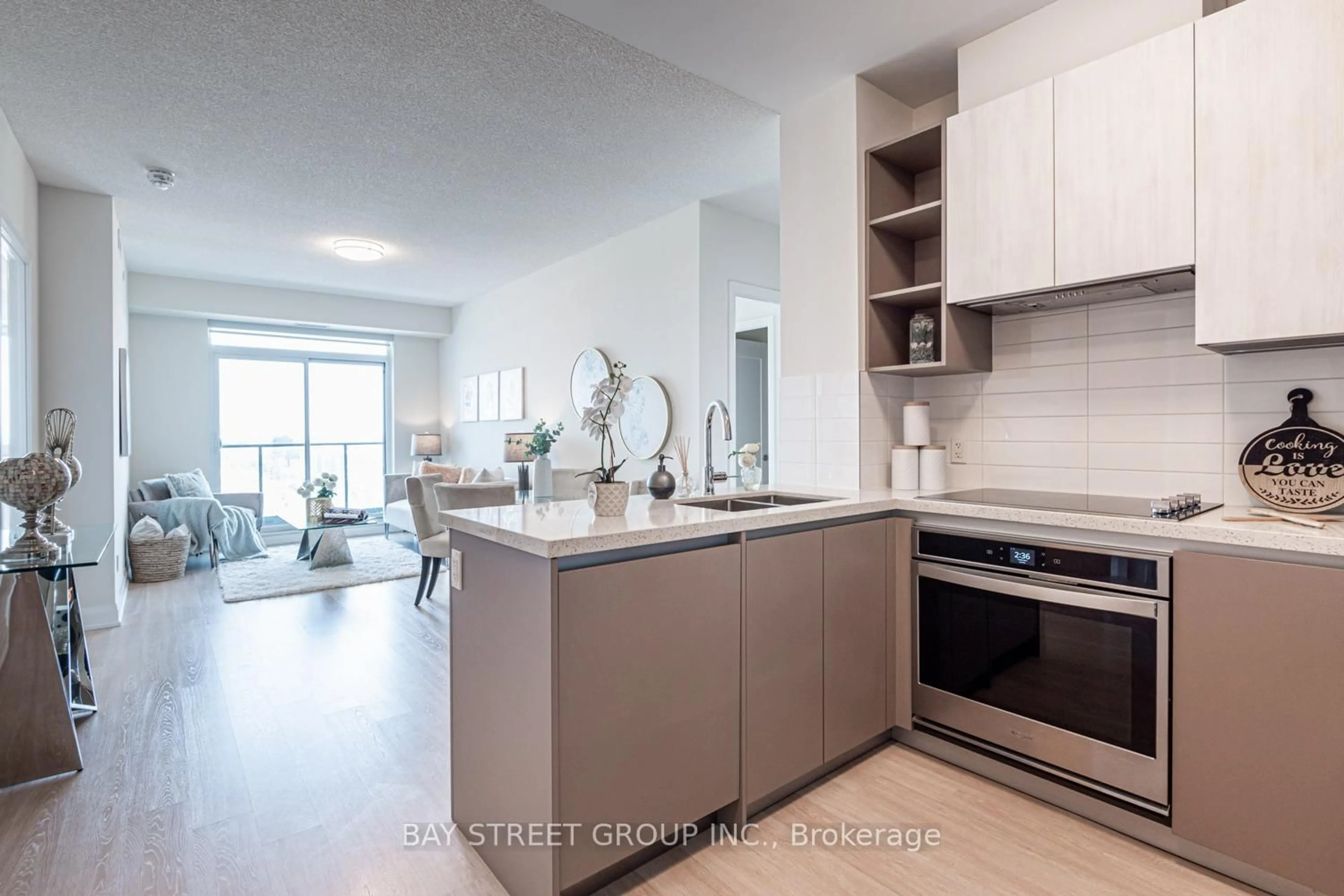 Open concept kitchen, unknown for 398 Highway 7 #1503, Richmond Hill Ontario L4B 0G6