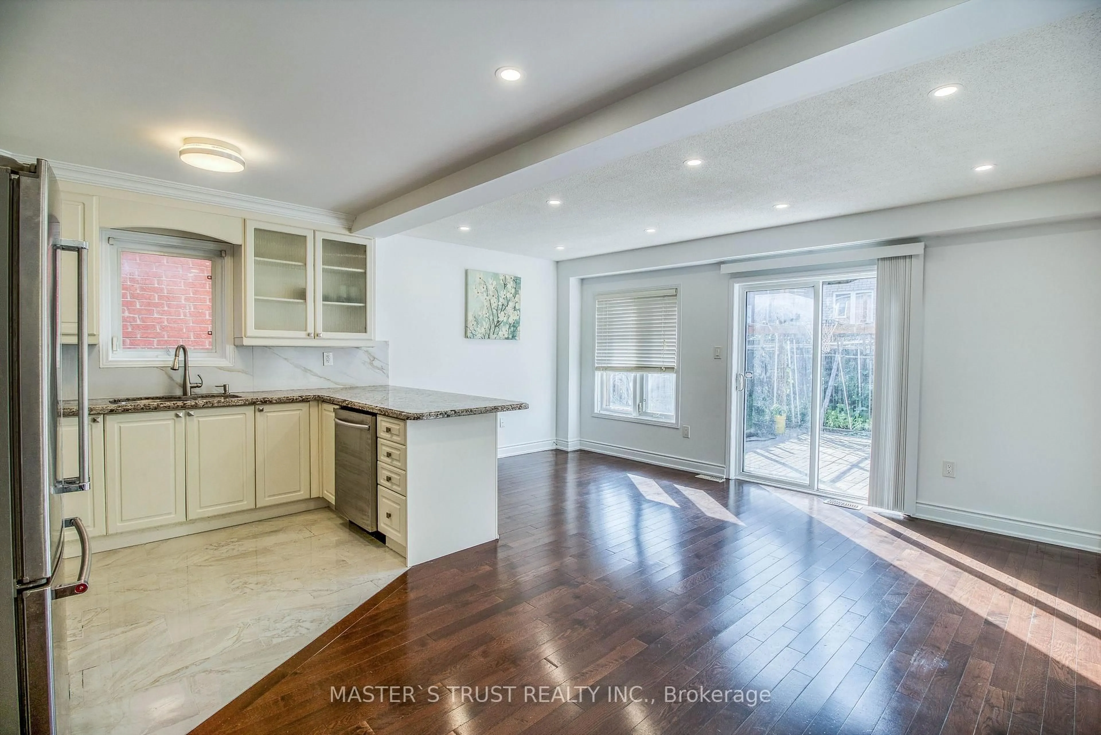 Open concept kitchen, unknown for 8 Charles Brown Rd, Markham Ontario L3S 4T3