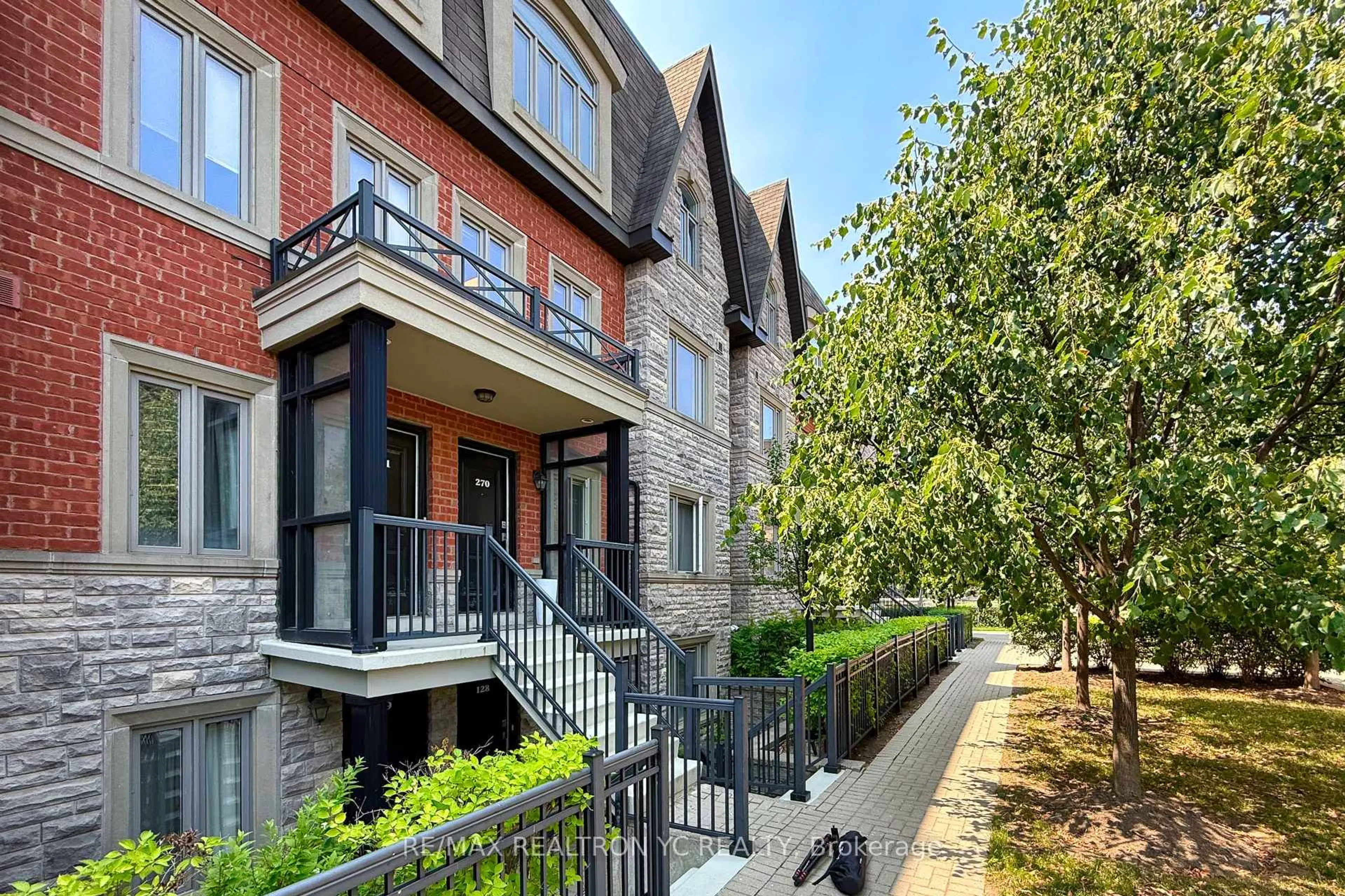 Home with brick exterior material, street for 322 John St #270, Markham Ontario L3T 0B1