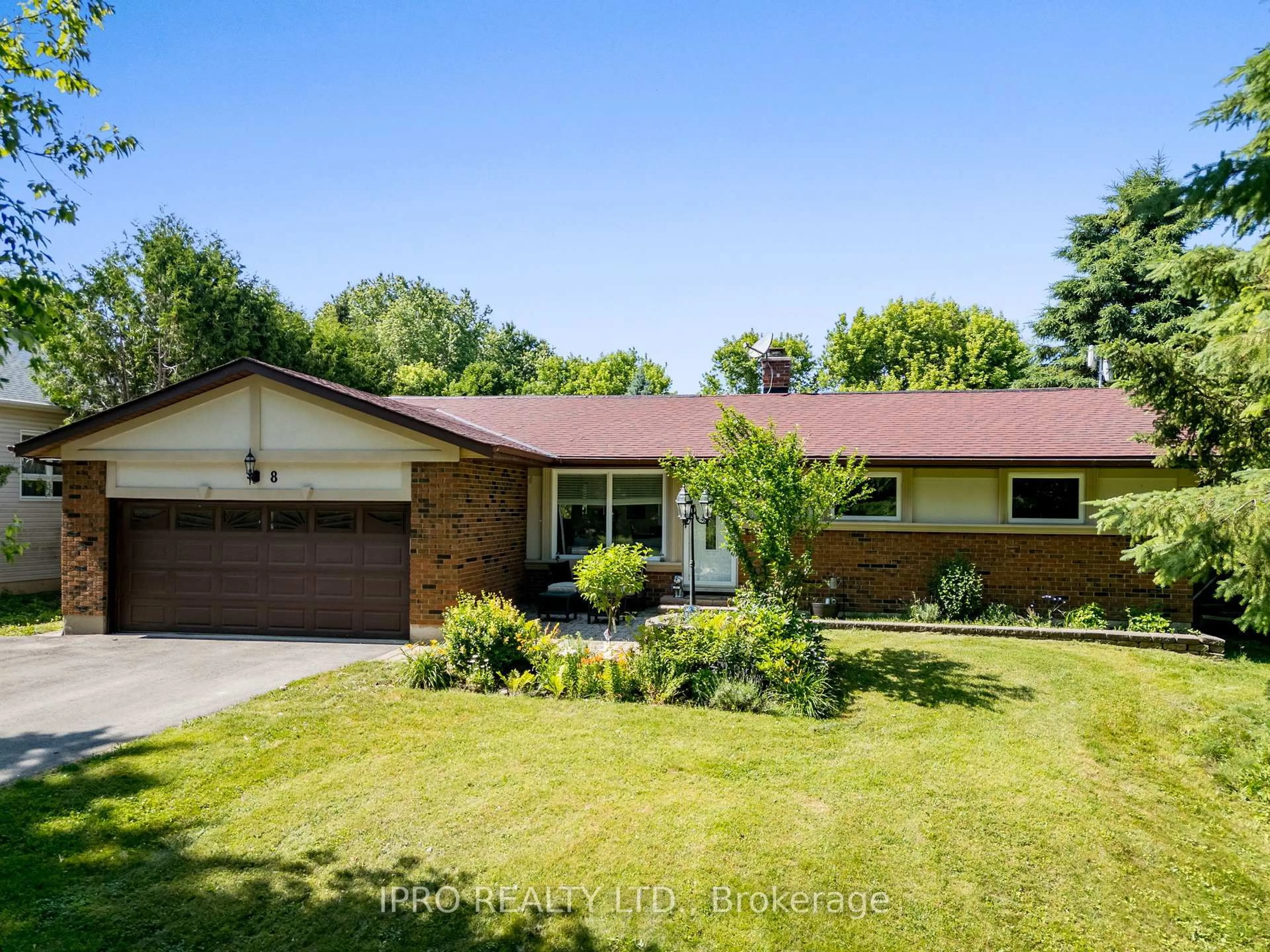 Home with brick exterior material, street for 8 Cardwell Crt, Adjala-Tosorontio Ontario L0G 1W0