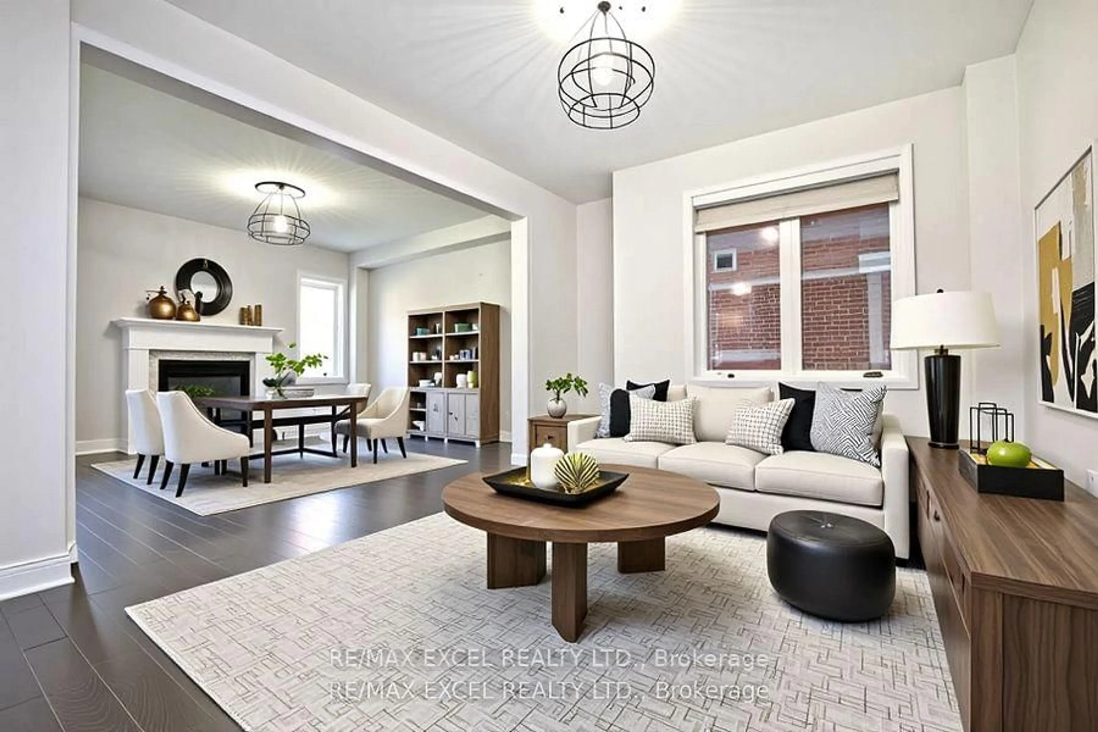 Living room with furniture, unknown for 4 Yarl Dr, Markham Ontario L3S 0G3