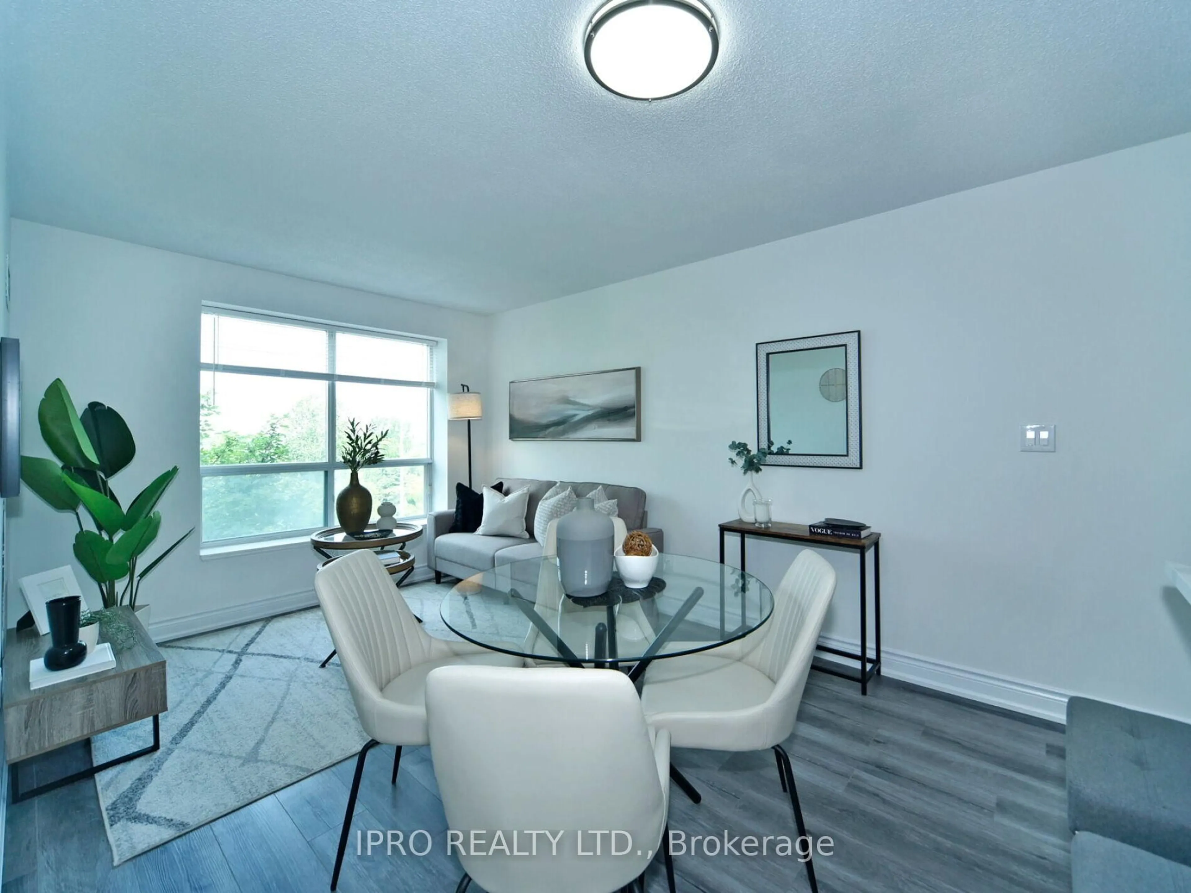 Unknown for 51 Baffin Crt #501, Richmond Hill Ontario L4B 4P6