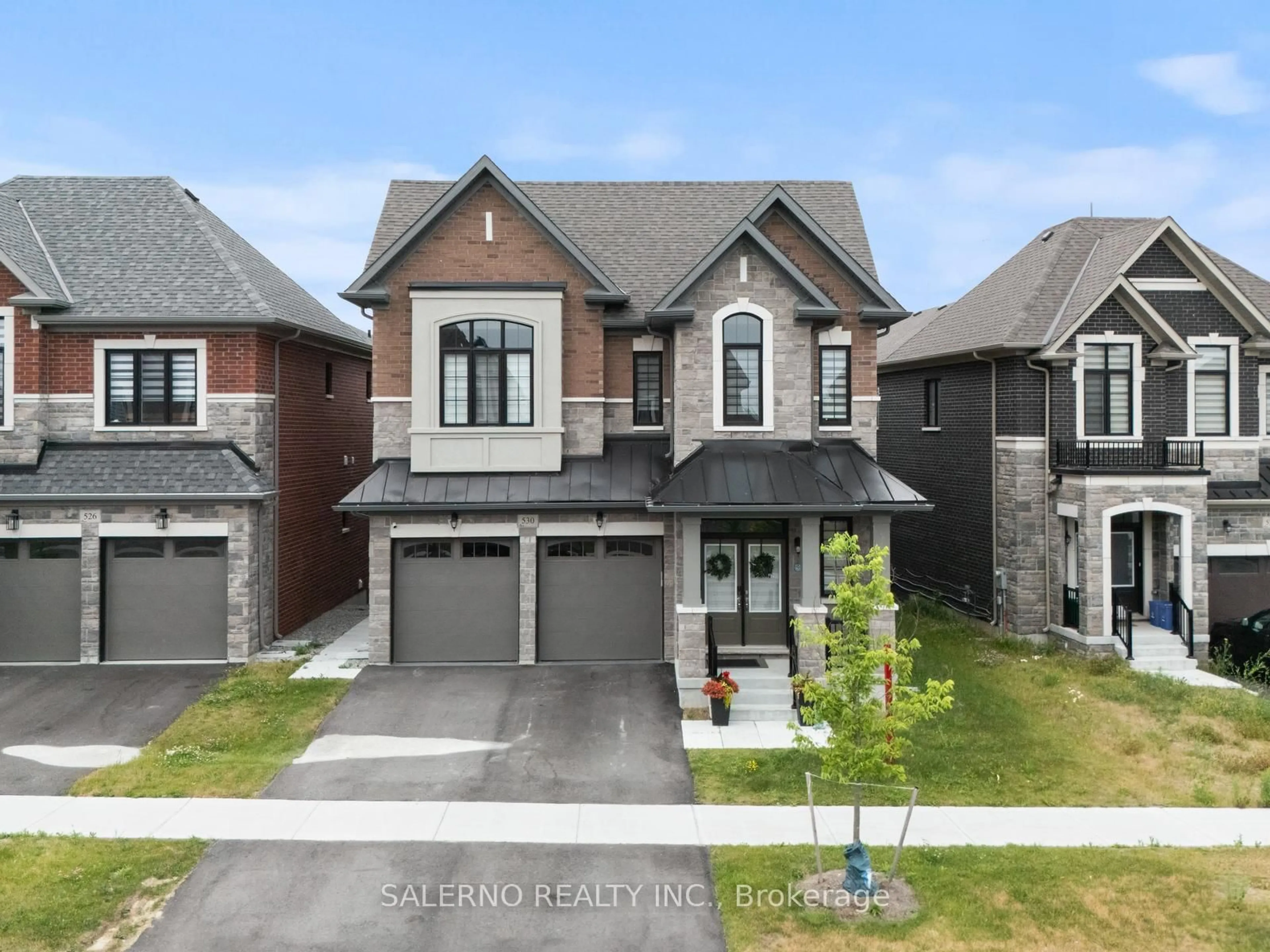 Home with brick exterior material, street for 530 Kleinburg Summit Way, Vaughan Ontario L4H 4T5