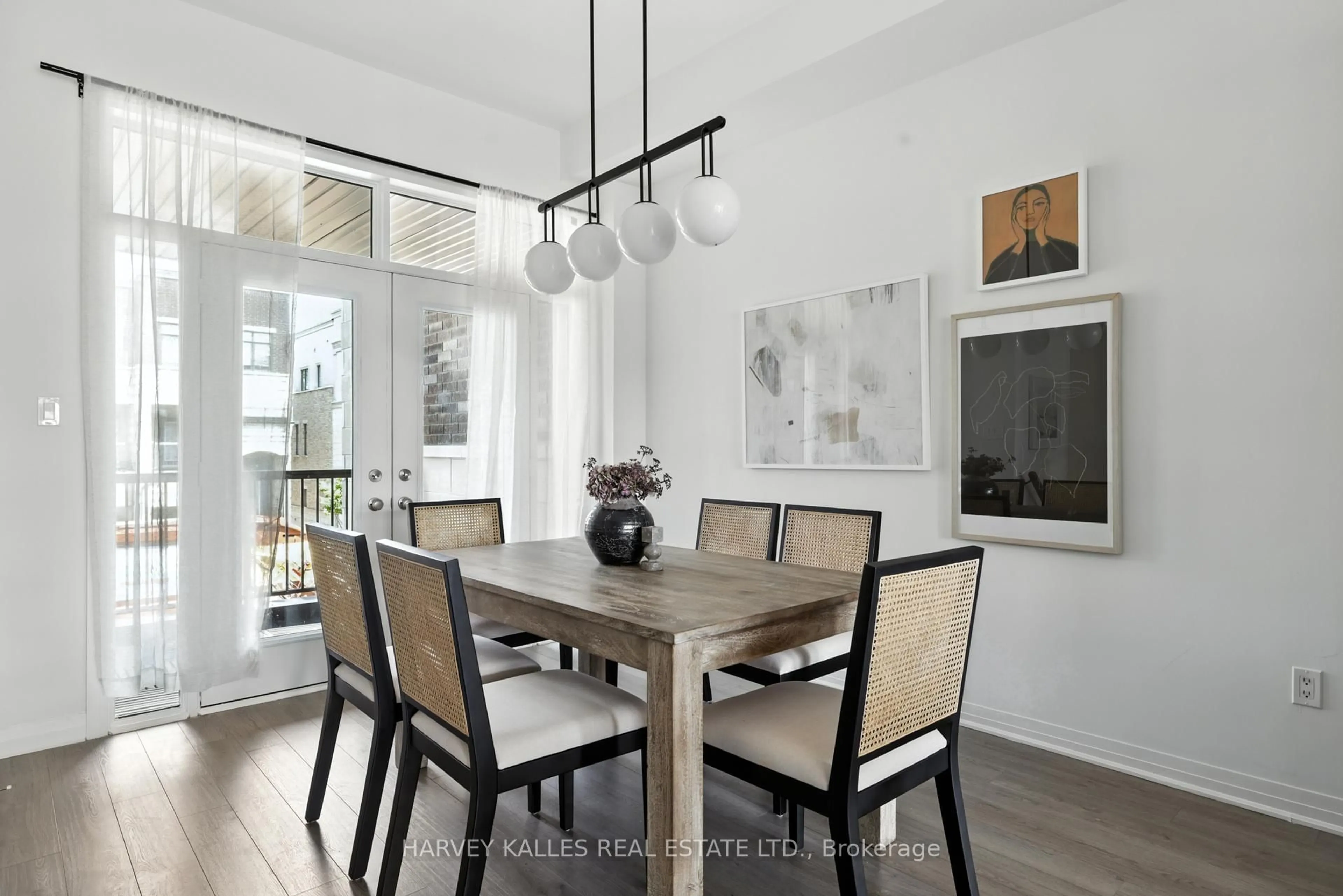Dining room, wood/laminate floor for 37 Arianna Cres, Vaughan Ontario L6A 4Z9