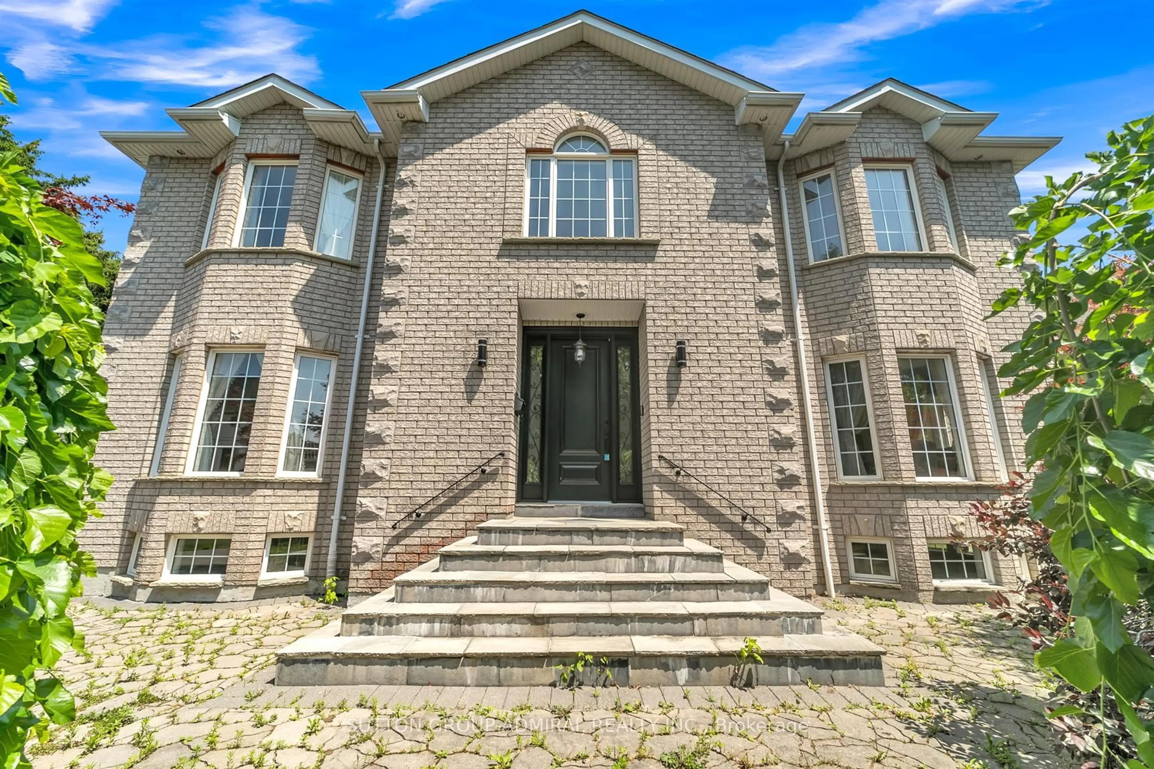 Home with brick exterior material, street for 49 Pearson Ave, Richmond Hill Ontario L4C 6T3
