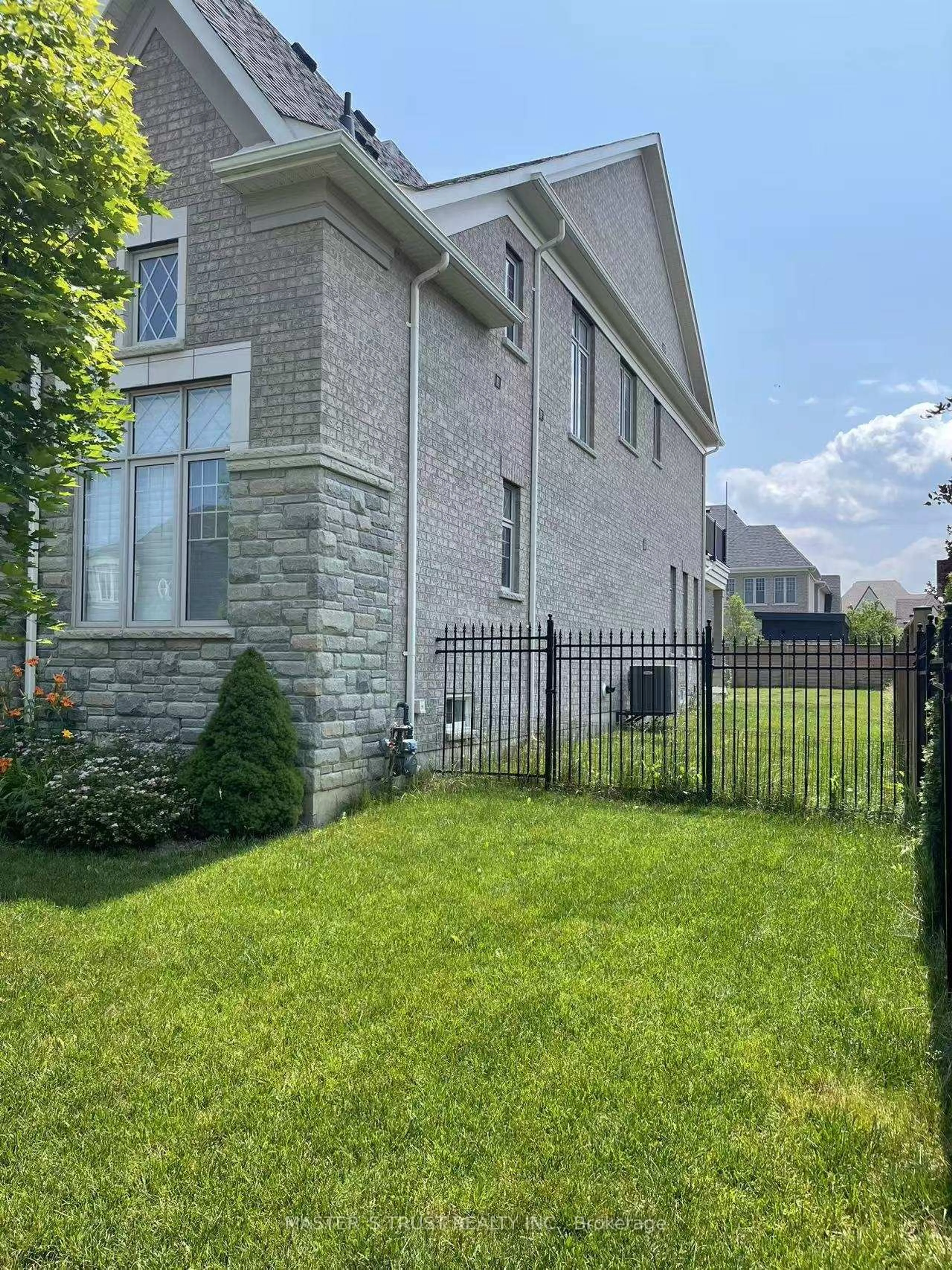 Home with brick exterior material, street for 81 Oliver Emmerson Ave, King Ontario L7B 0P1