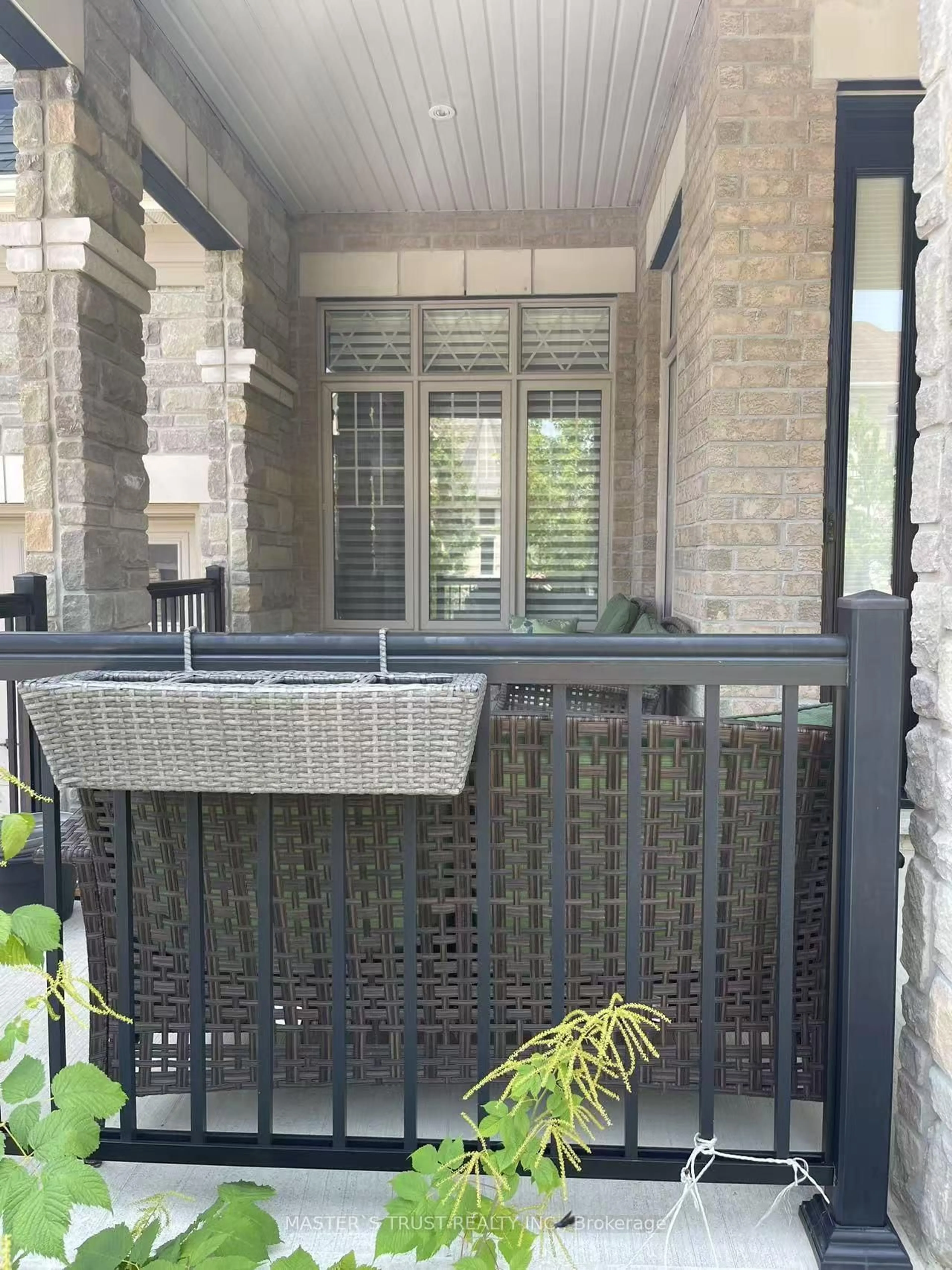 Unknown for 81 Oliver Emmerson Ave, King Ontario L7B 0P1