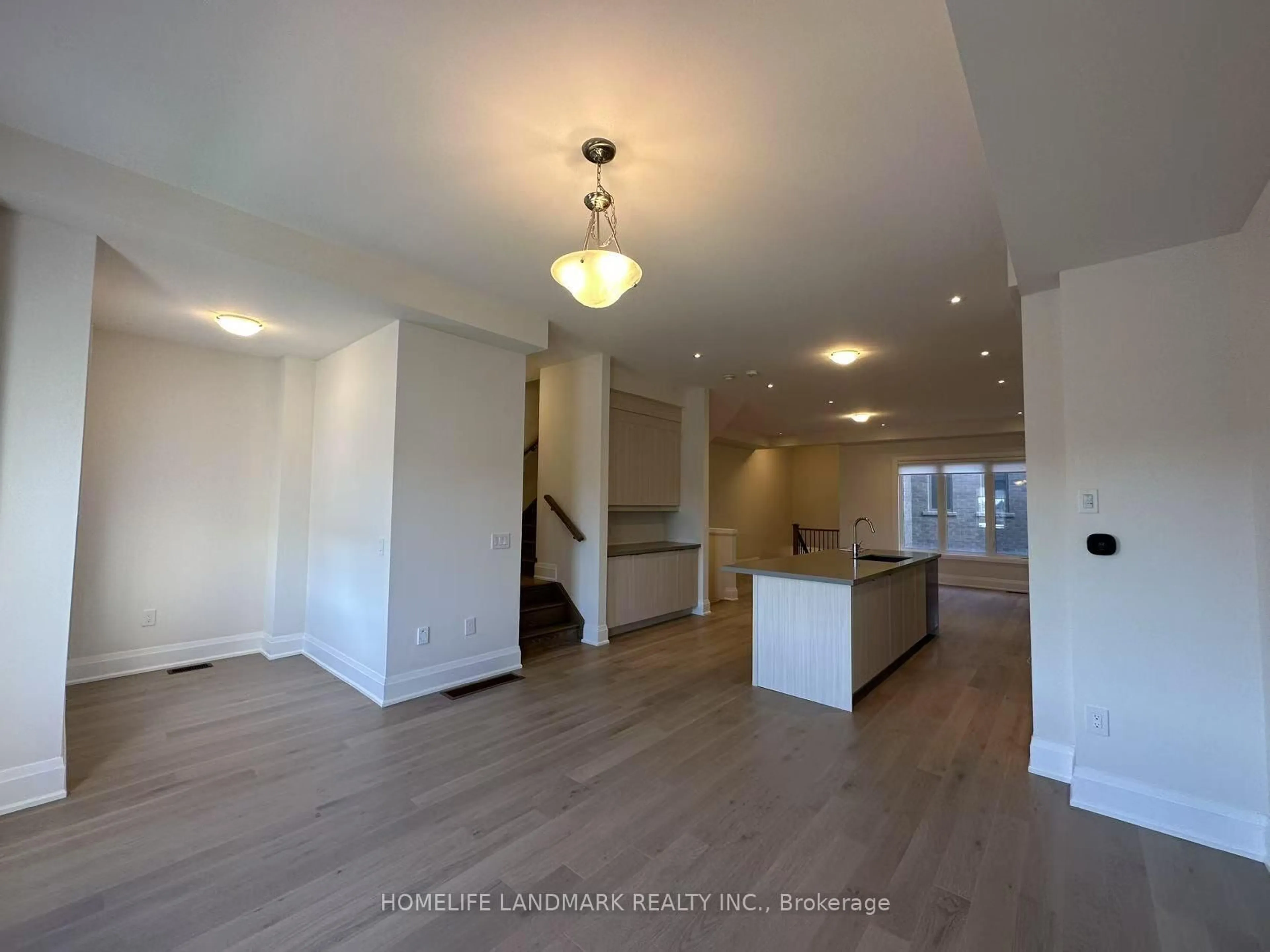 A pic of a room for 9420 BAYVIEW Ave, Richmond Hill Ontario L4C 4L8