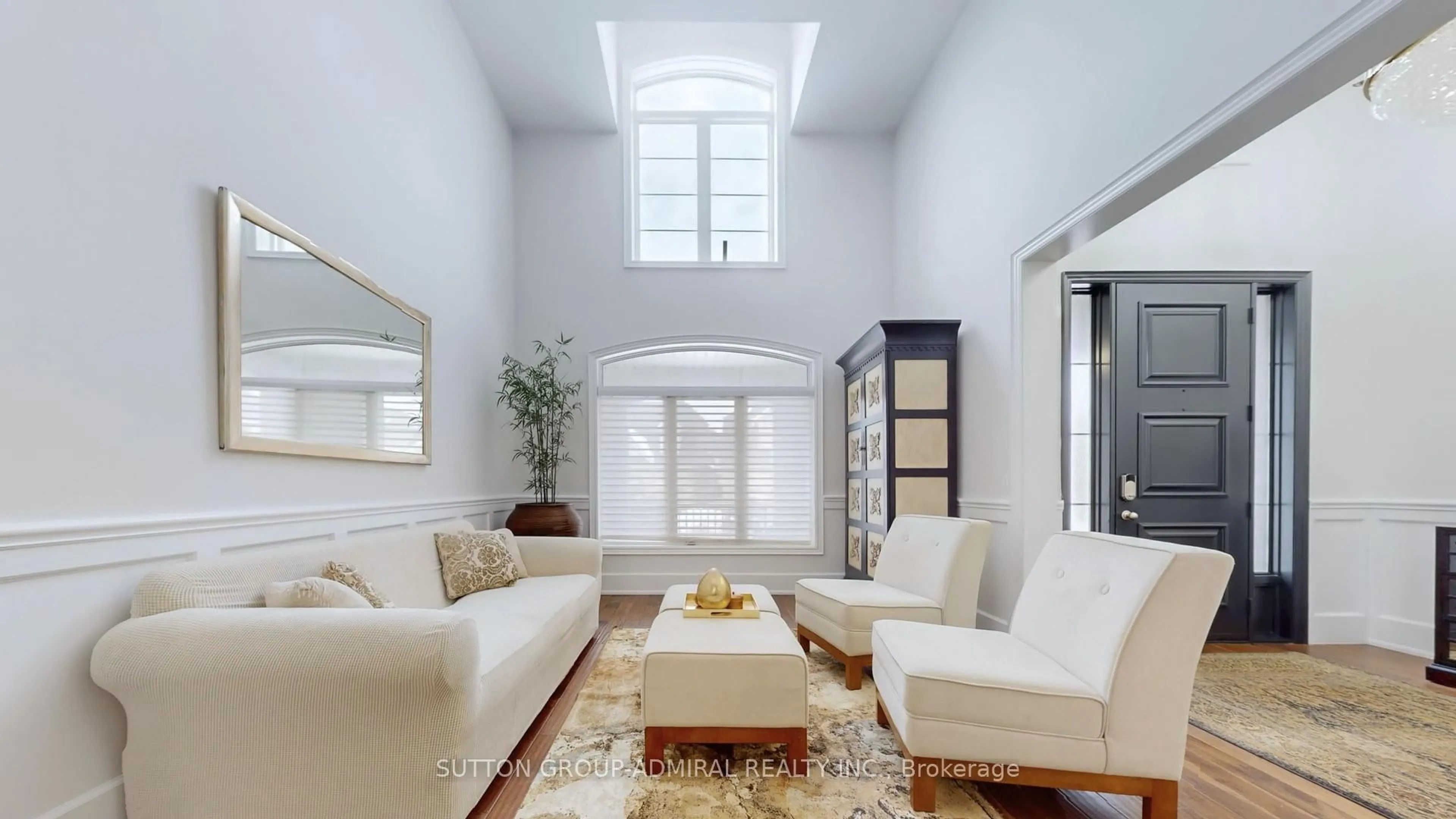 Living room with furniture, unknown for 392 Woodgate Pines Dr, Vaughan Ontario L4H 3X4