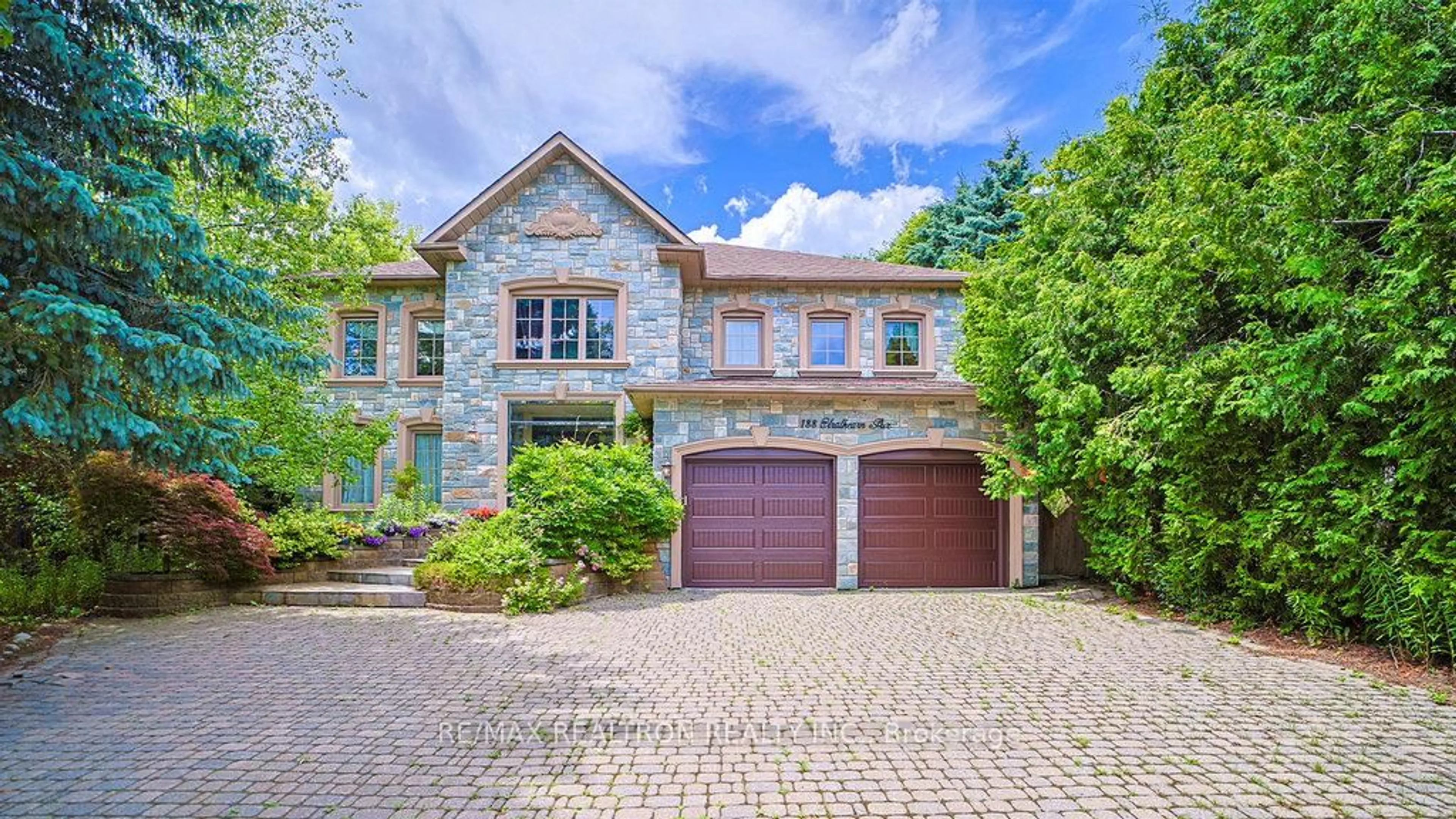 Home with brick exterior material, street for 188 Strathearn Ave, Richmond Hill Ontario L4B 2S6