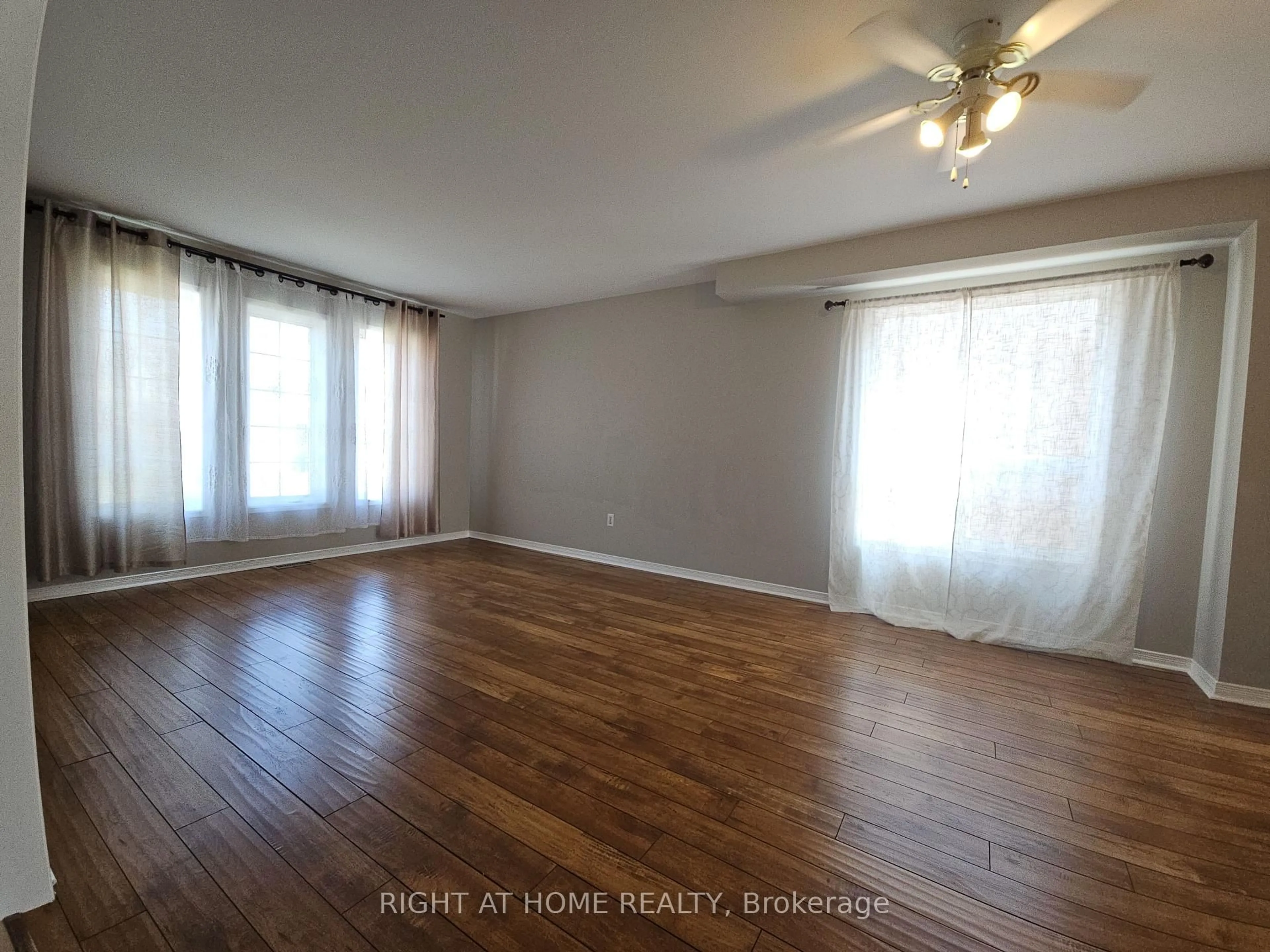 A pic of a room for 1183 Andrade Lane, Innisfil Ontario L9X 4X7