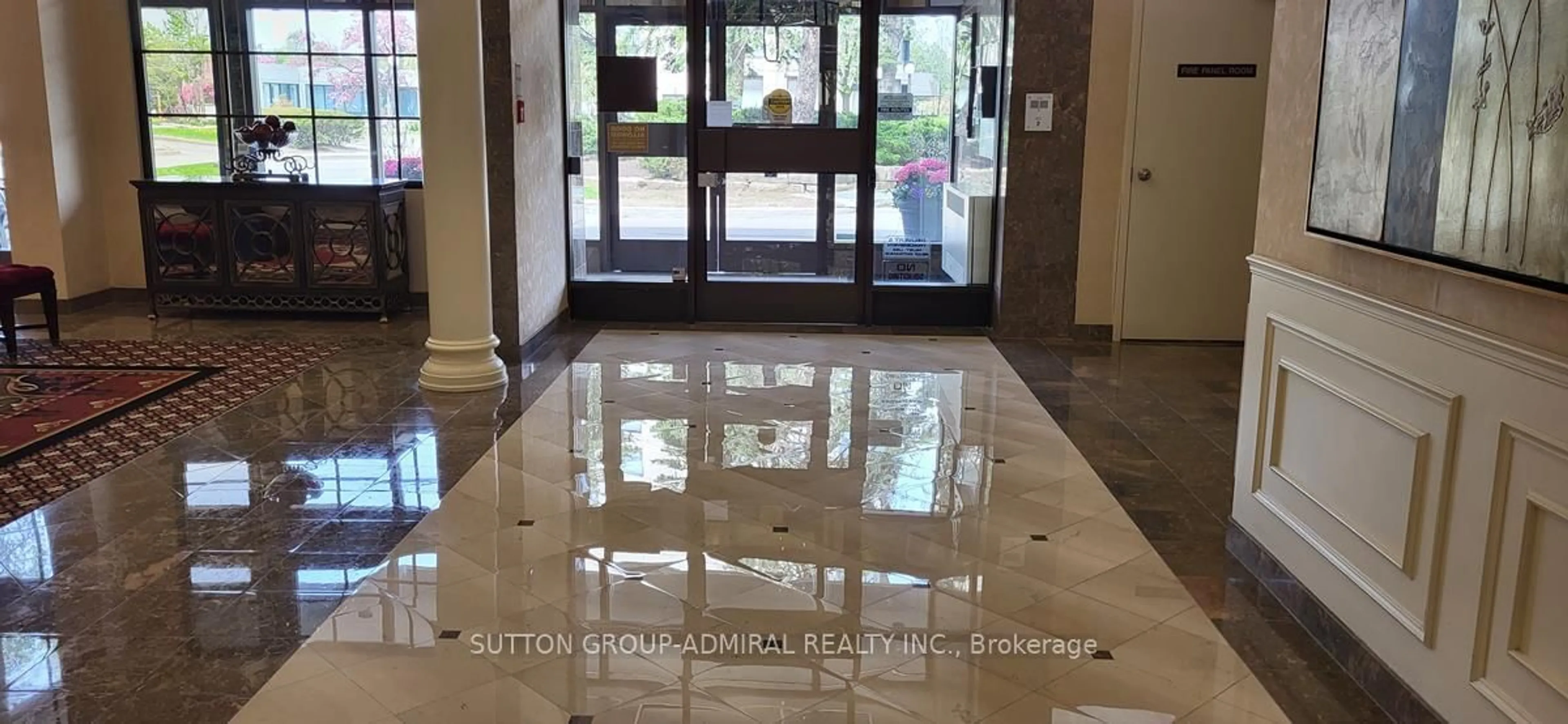 Lobby for 333 Clark Ave #421, Vaughan Ontario L4J 7K4