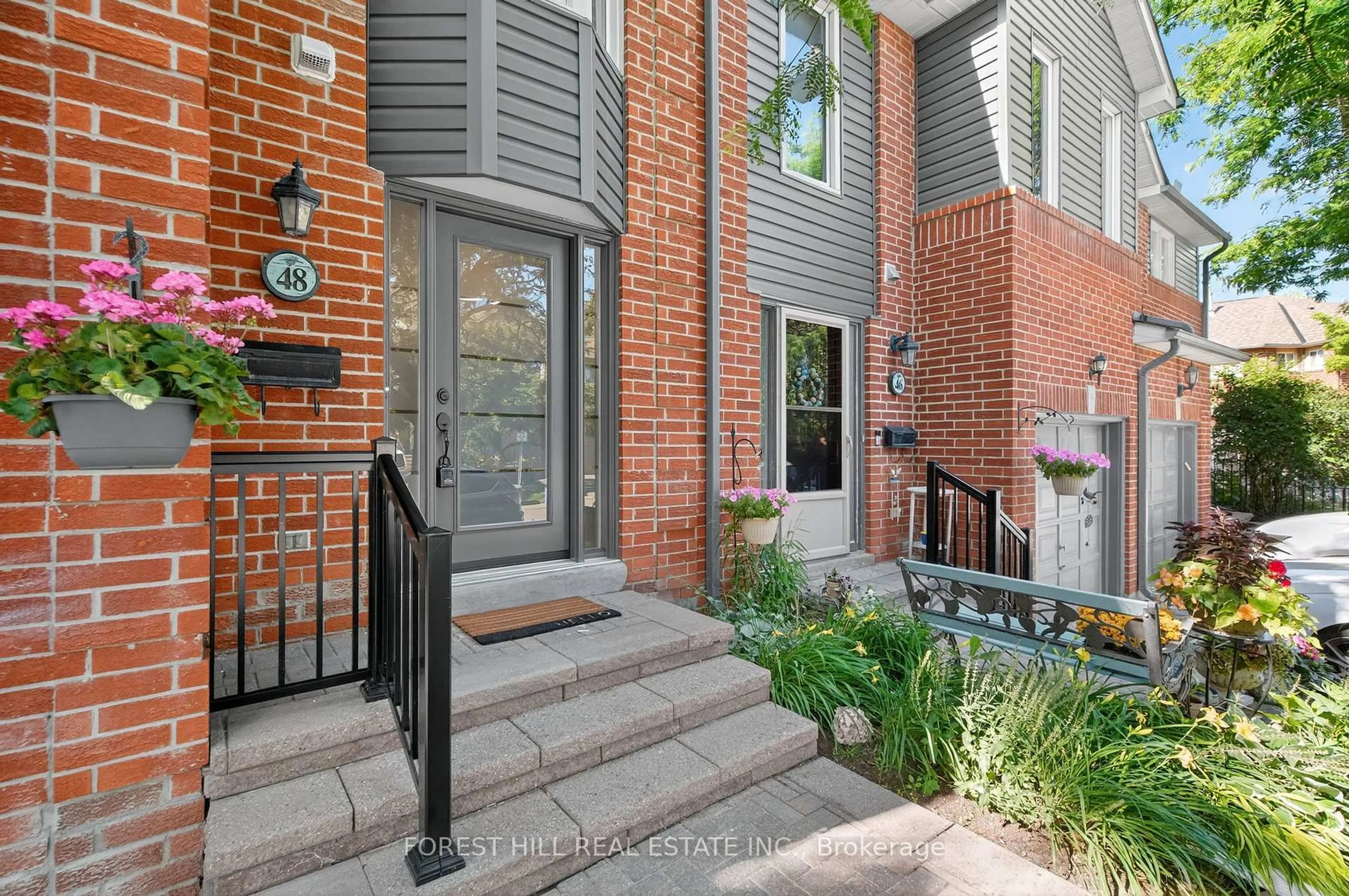 Home with brick exterior material, street for 48 Beaumont Pl, Vaughan Ontario L4J 4X2