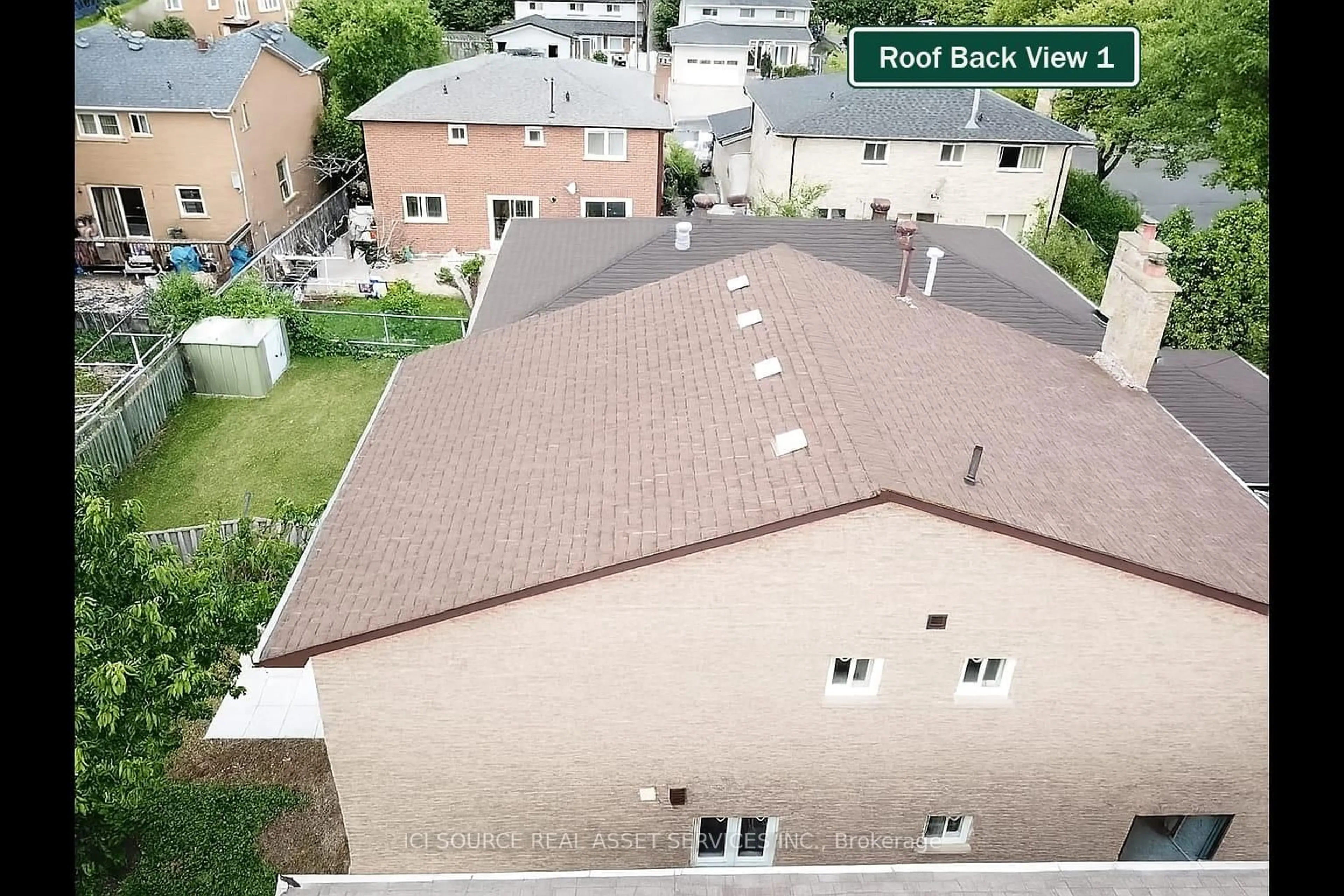 A pic from outside/outdoor area/front of a property/back of a property/a pic from drone, city buildings view from balcony for 62 Providence Cres, Markham Ontario L3R 4L8