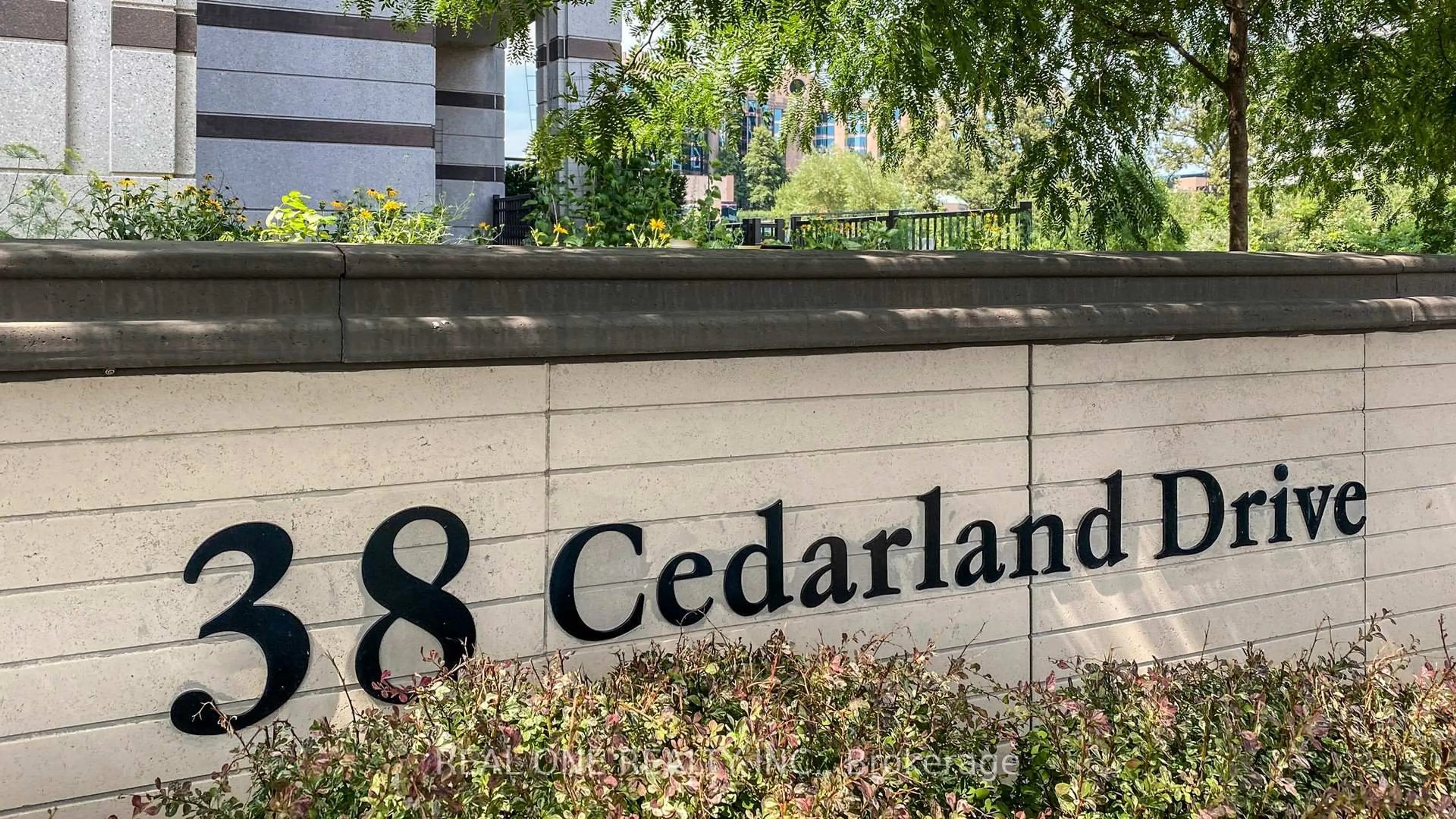 Unknown for 38 Cedarland Dr #1205, Markham Ontario L6G 0G7