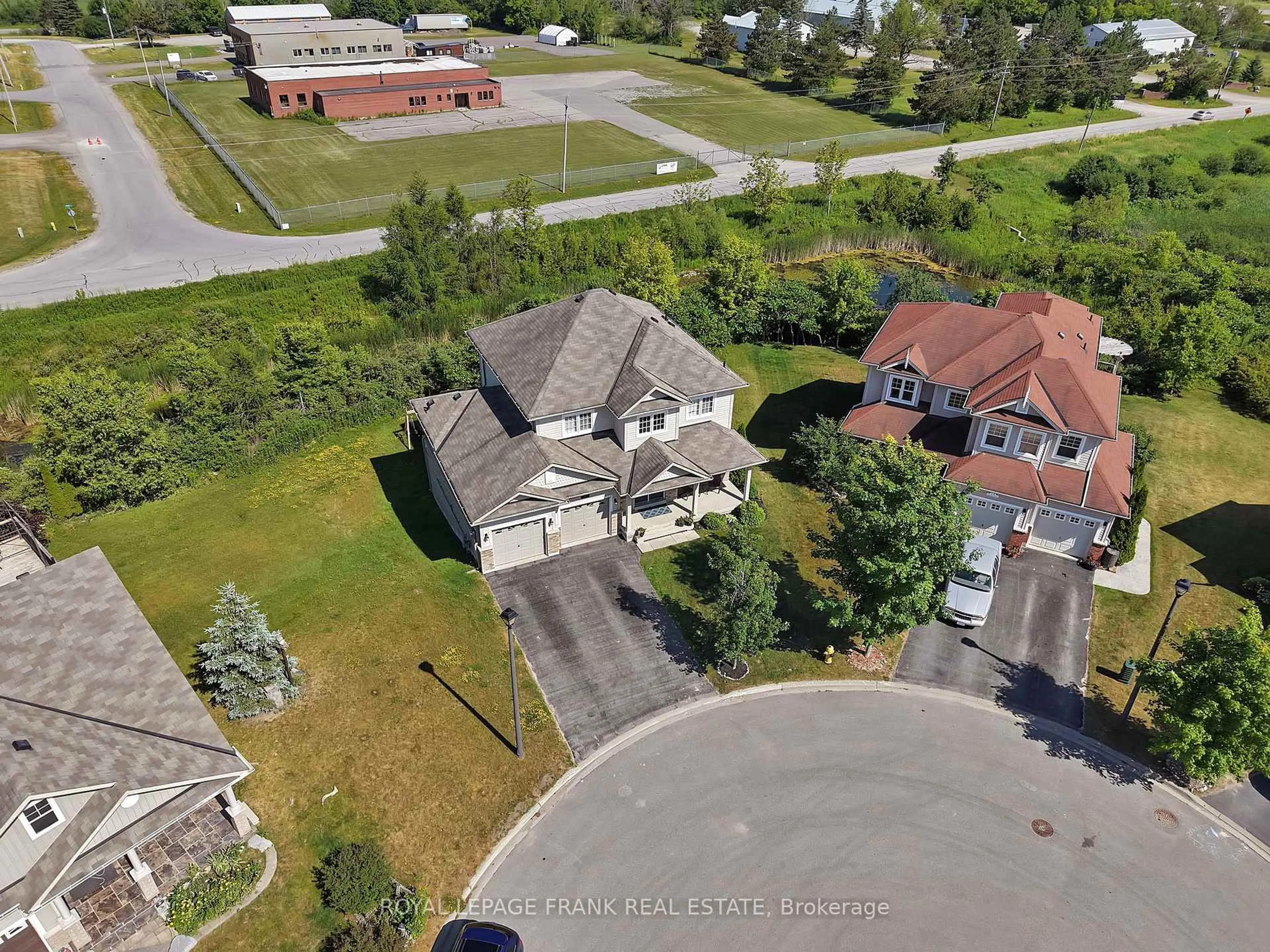 A pic from outside/outdoor area/front of a property/back of a property/a pic from drone, street for 67 Antioch Crt, Brock Ontario L0C 1H0