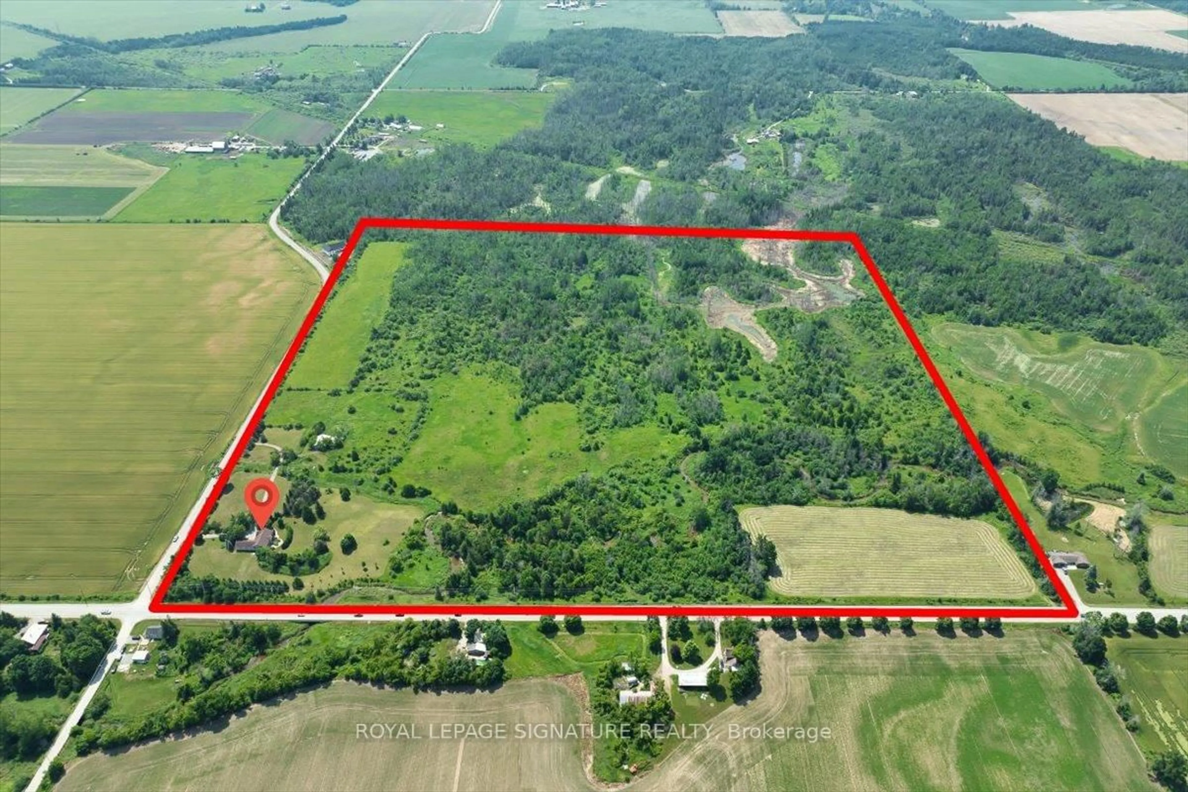 A pic from outside/outdoor area/front of a property/back of a property/a pic from drone, building for 27900 Thorah Sdrd, Brock Ontario L0K 1A0