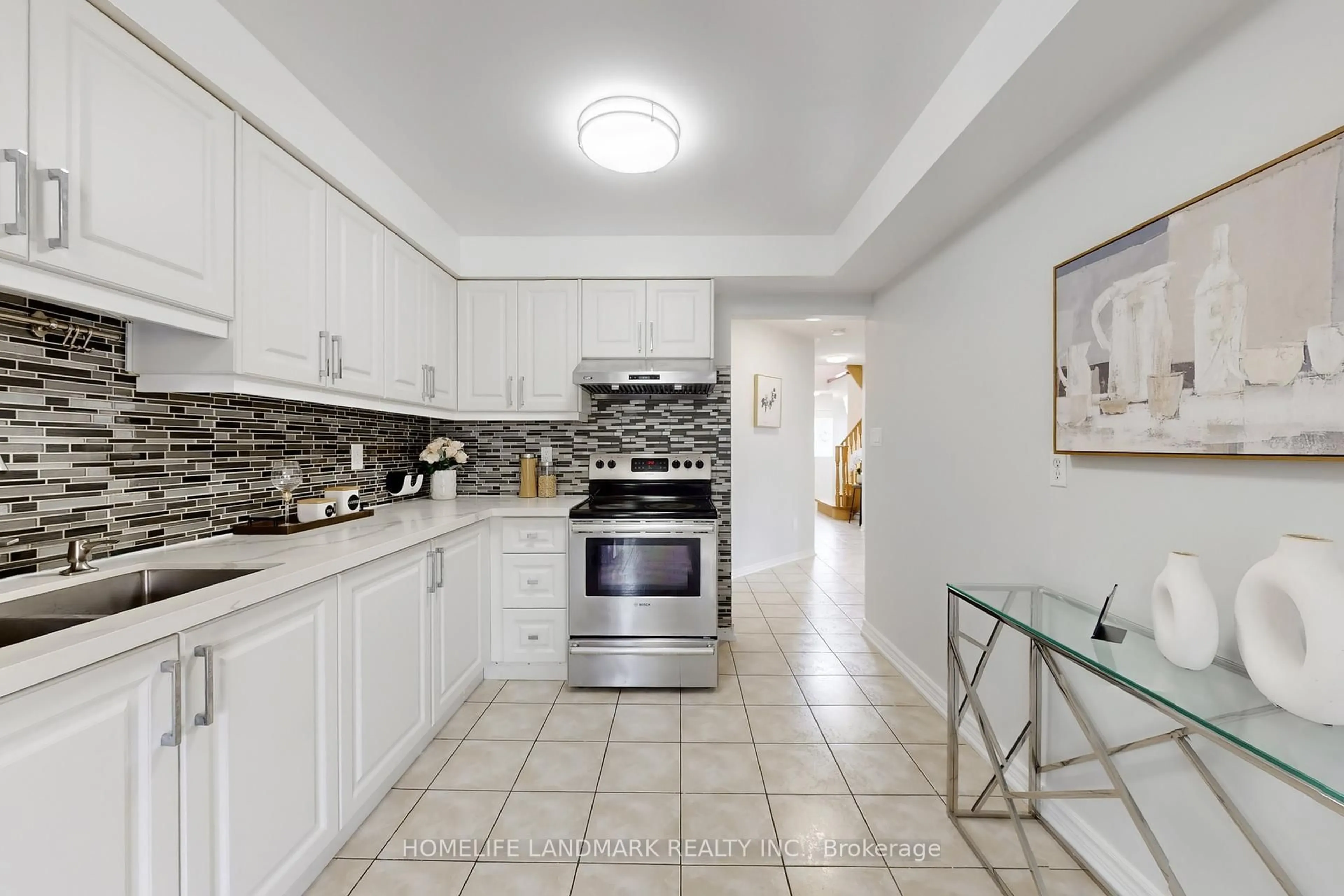 Open concept kitchen, ceramic/tile floor for 55 Raintree Dr, Markham Ontario L3R 4X5