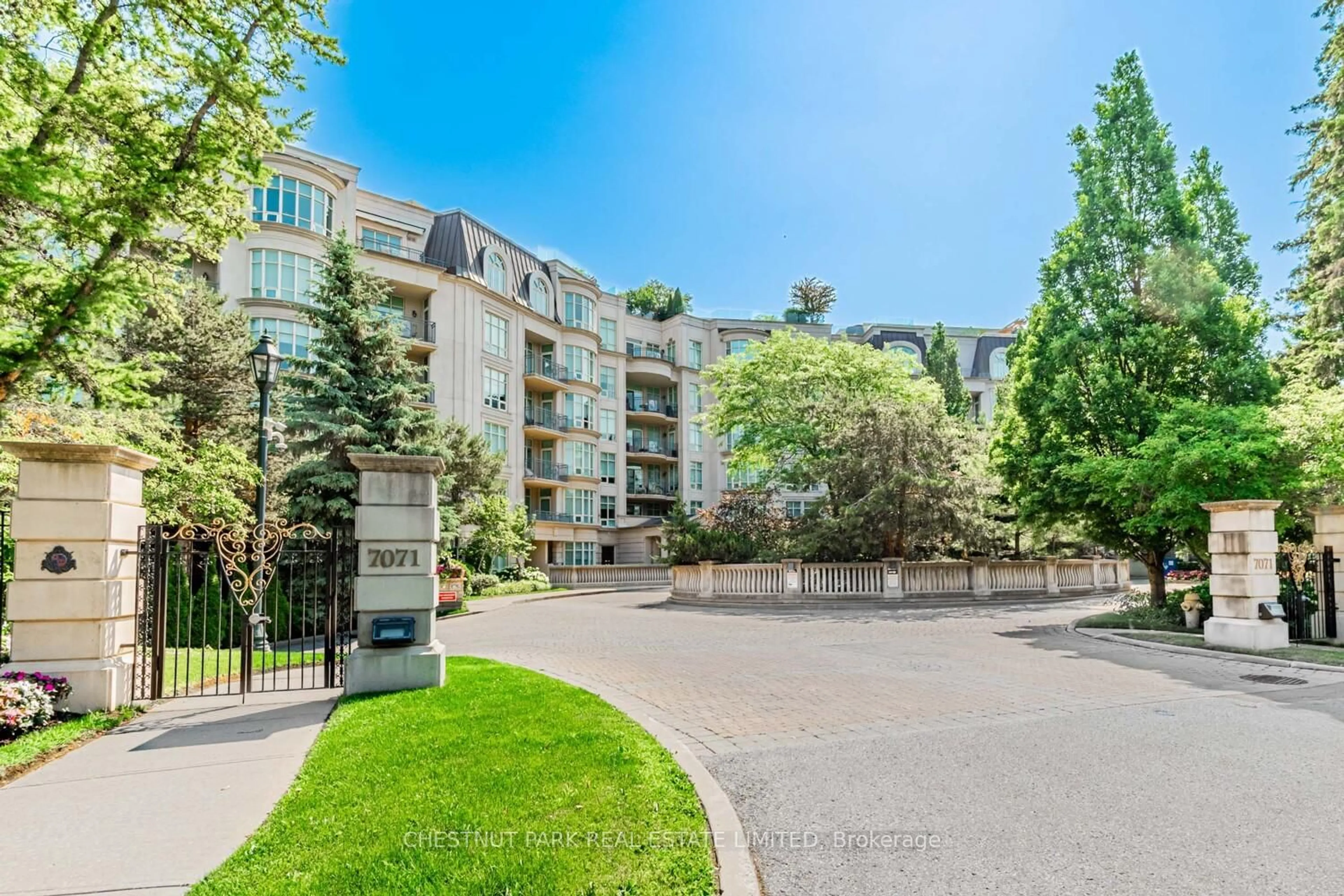 Unknown for 7071 Bayview Ave #212, Markham Ontario L3T 7Y8