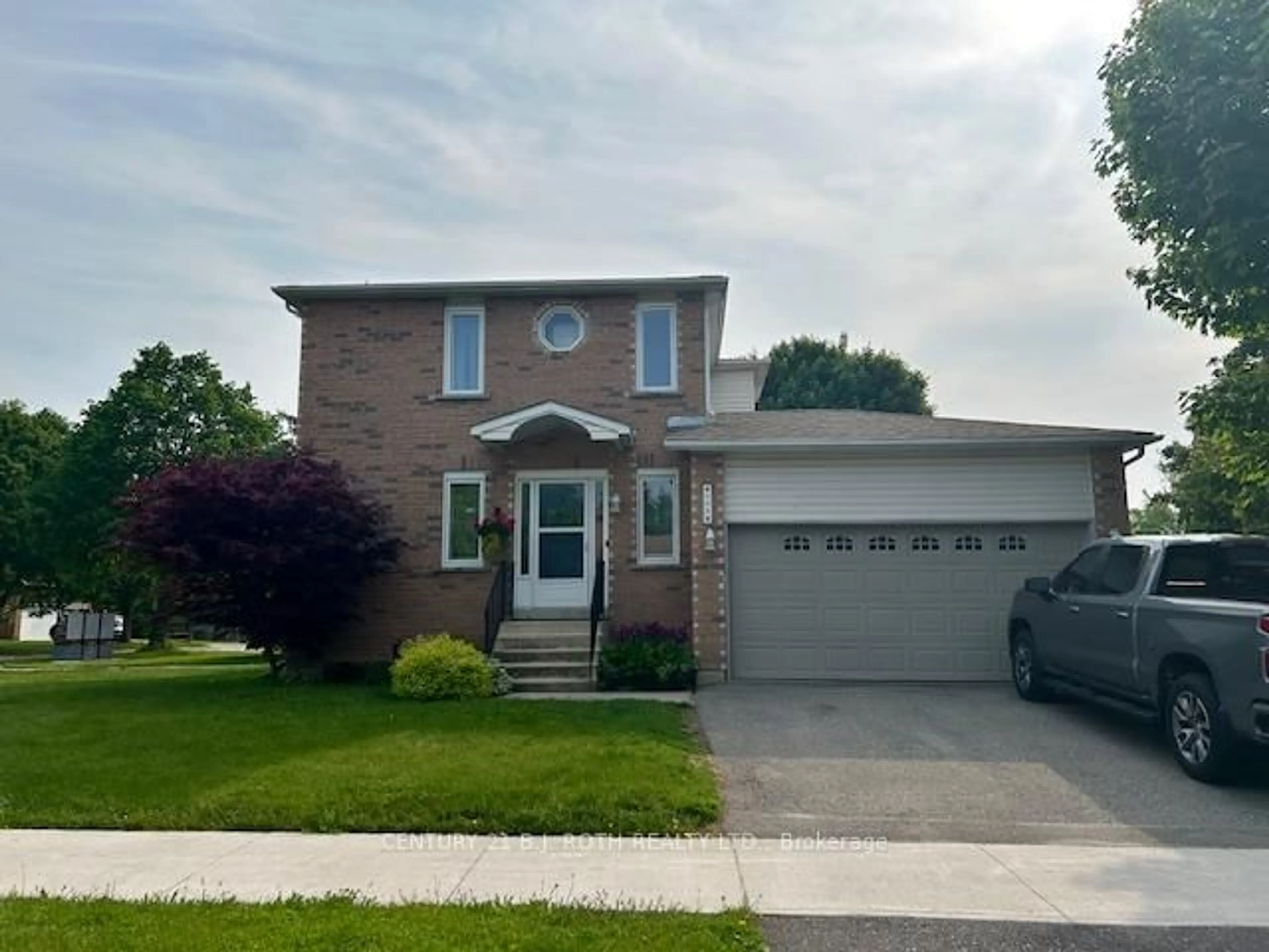 Home with brick exterior material, street for 695 Candaras St, Innisfil Ontario L9S 2G9
