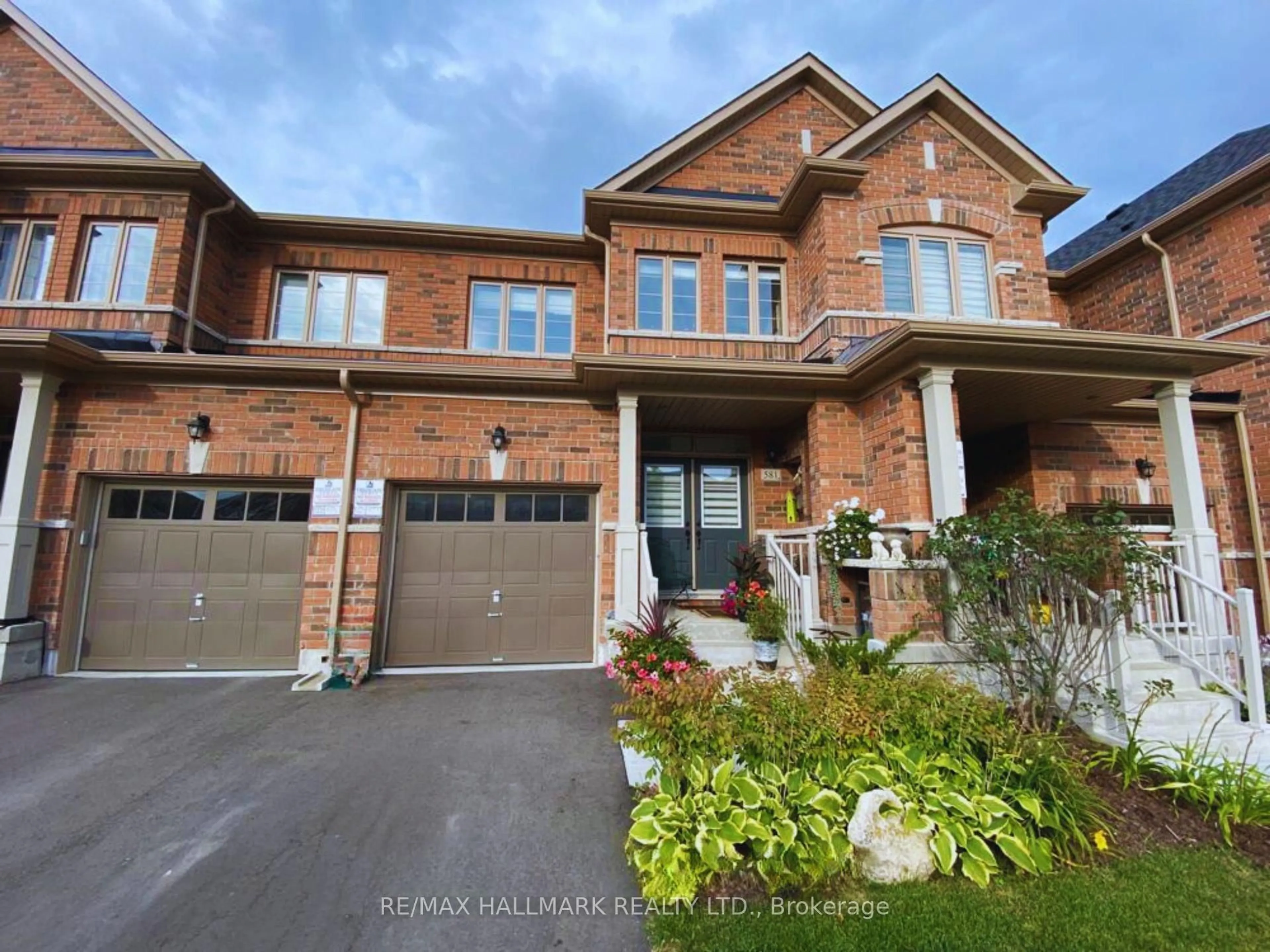 Home with brick exterior material, street for 581 Barons St, Vaughan Ontario L4H 5C3