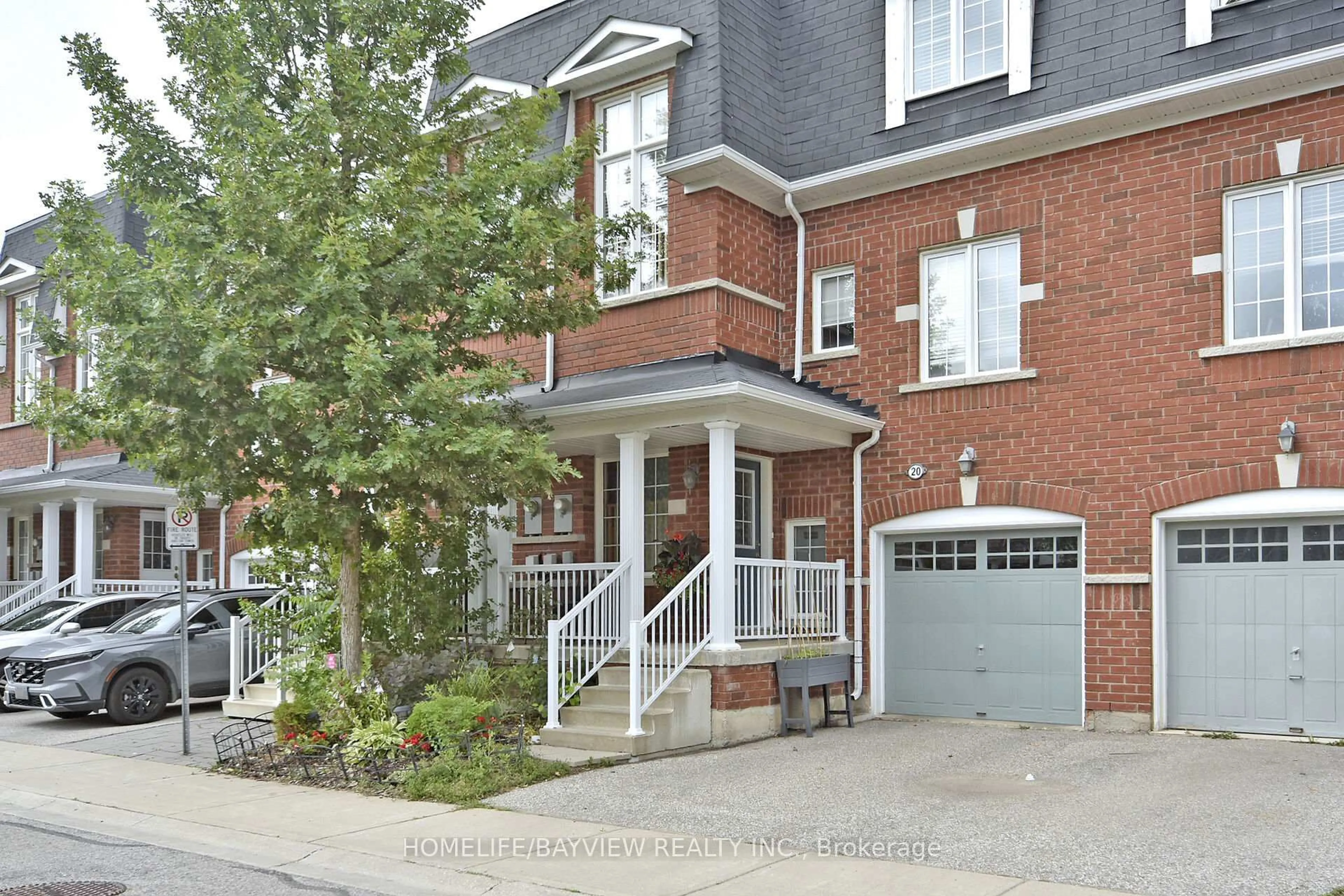 Home with brick exterior material, street for 15 Old Colony Rd #20, Richmond Hill Ontario L4E 4L5