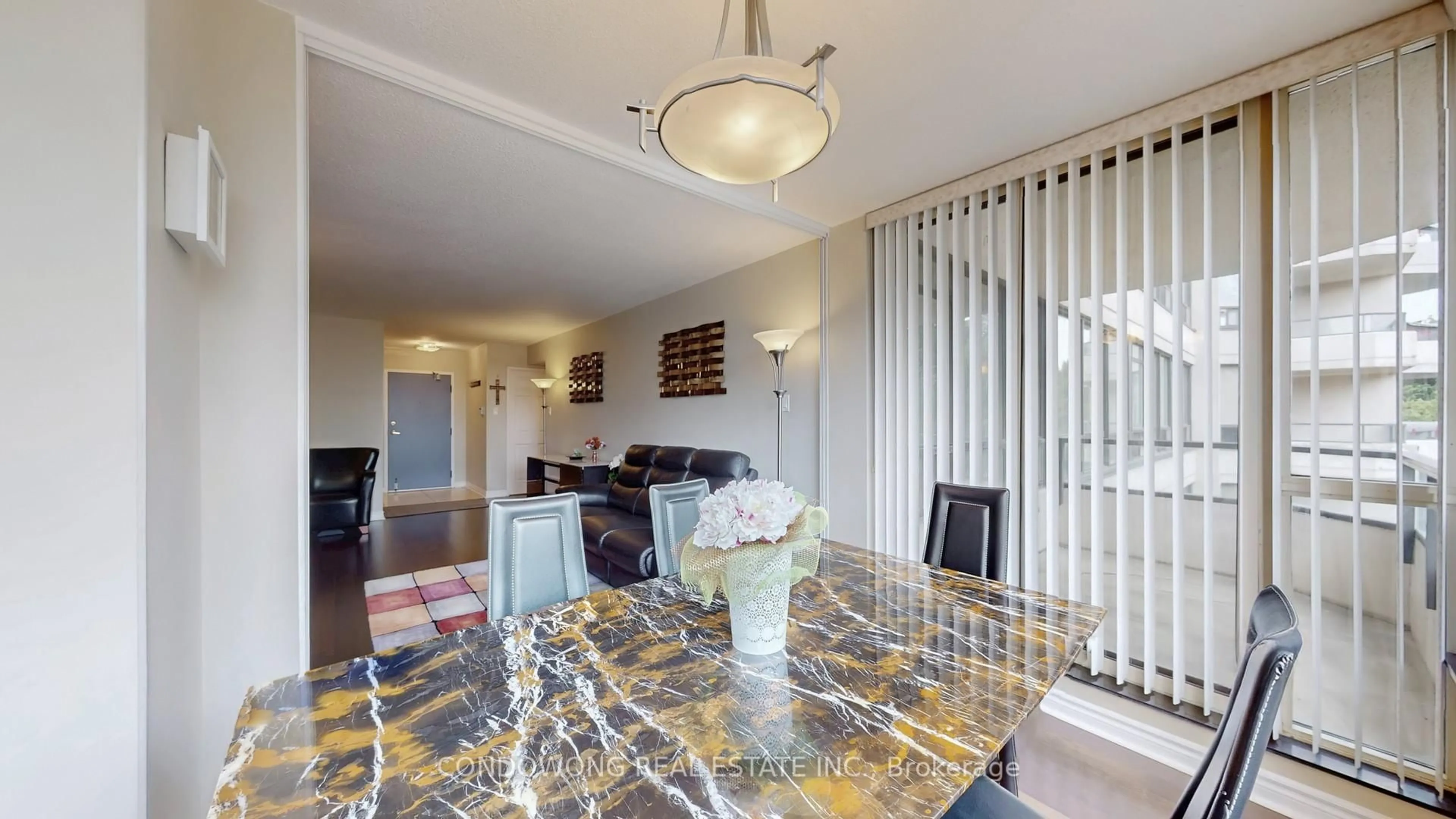 Dining room, unknown for 8501 Bayview Ave #316, Richmond Hill Ontario L4B 3J7