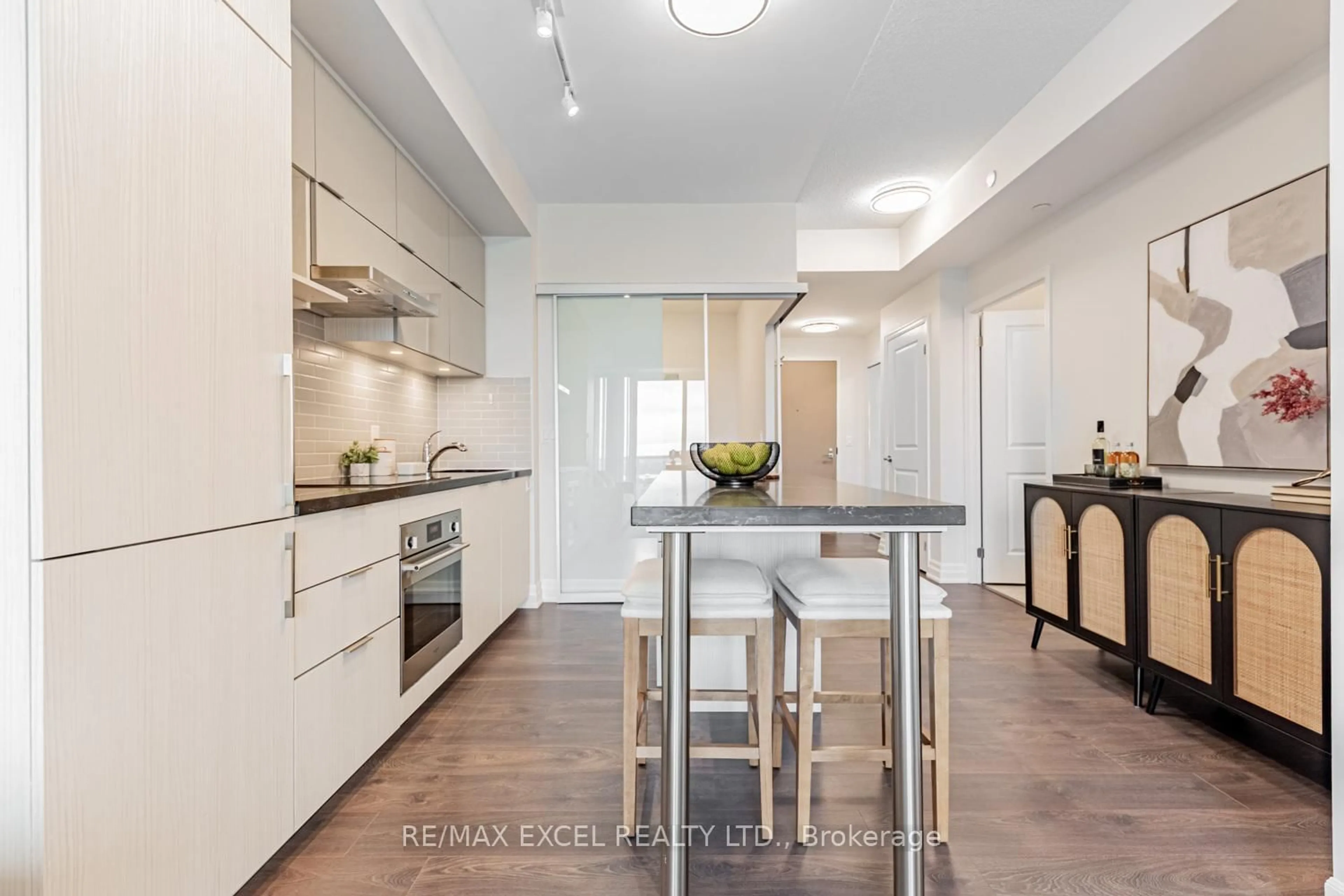 Open concept kitchen, unknown for 8 Rouge Valley Dr #1101, Markham Ontario L6G 0G8