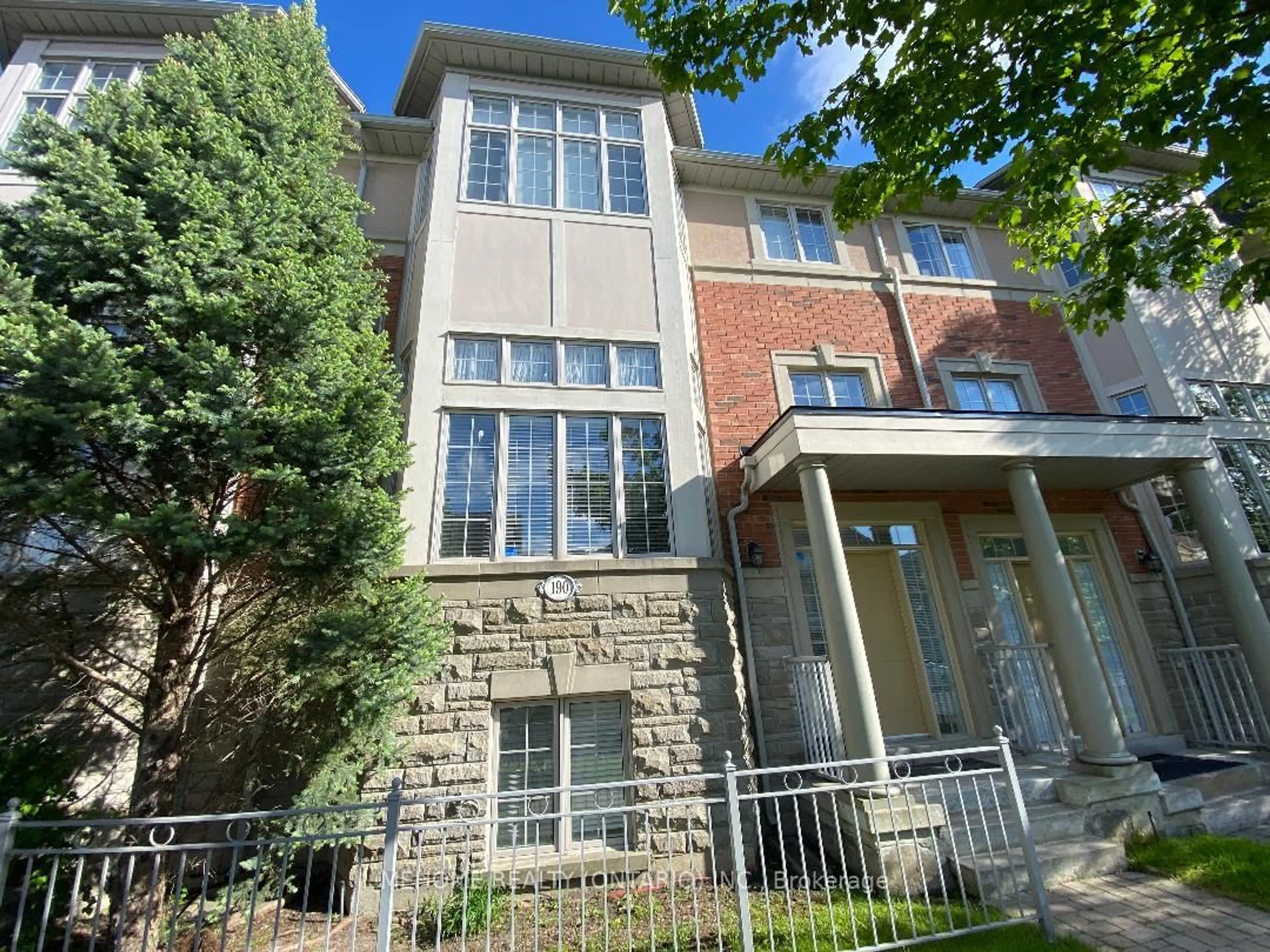 Home with brick exterior material, street for 190 Legends Way, Markham Ontario L3R 6A9