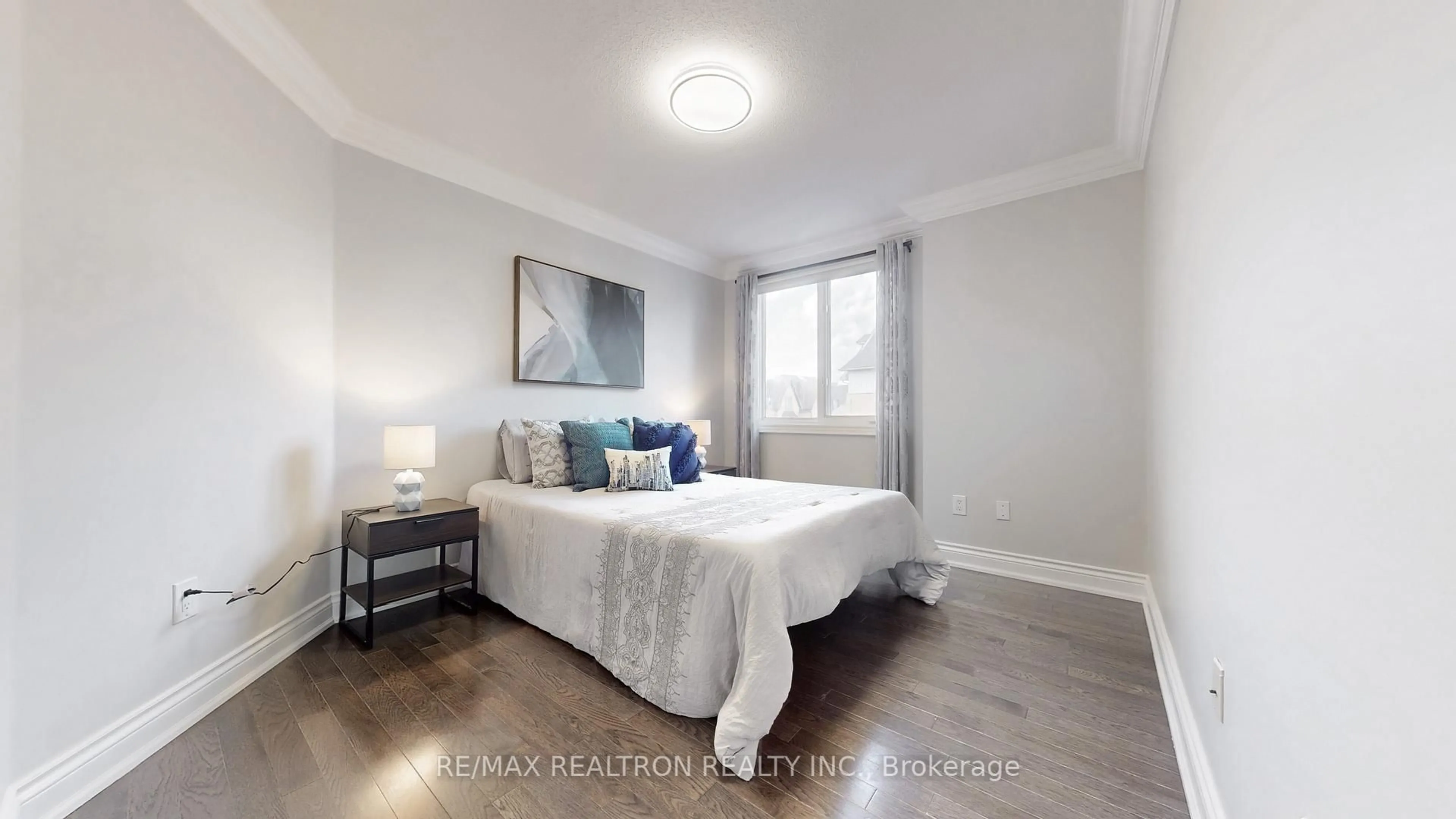 A pic of a room for 75 Weldrick Rd #605, Richmond Hill Ontario L4C 0H9