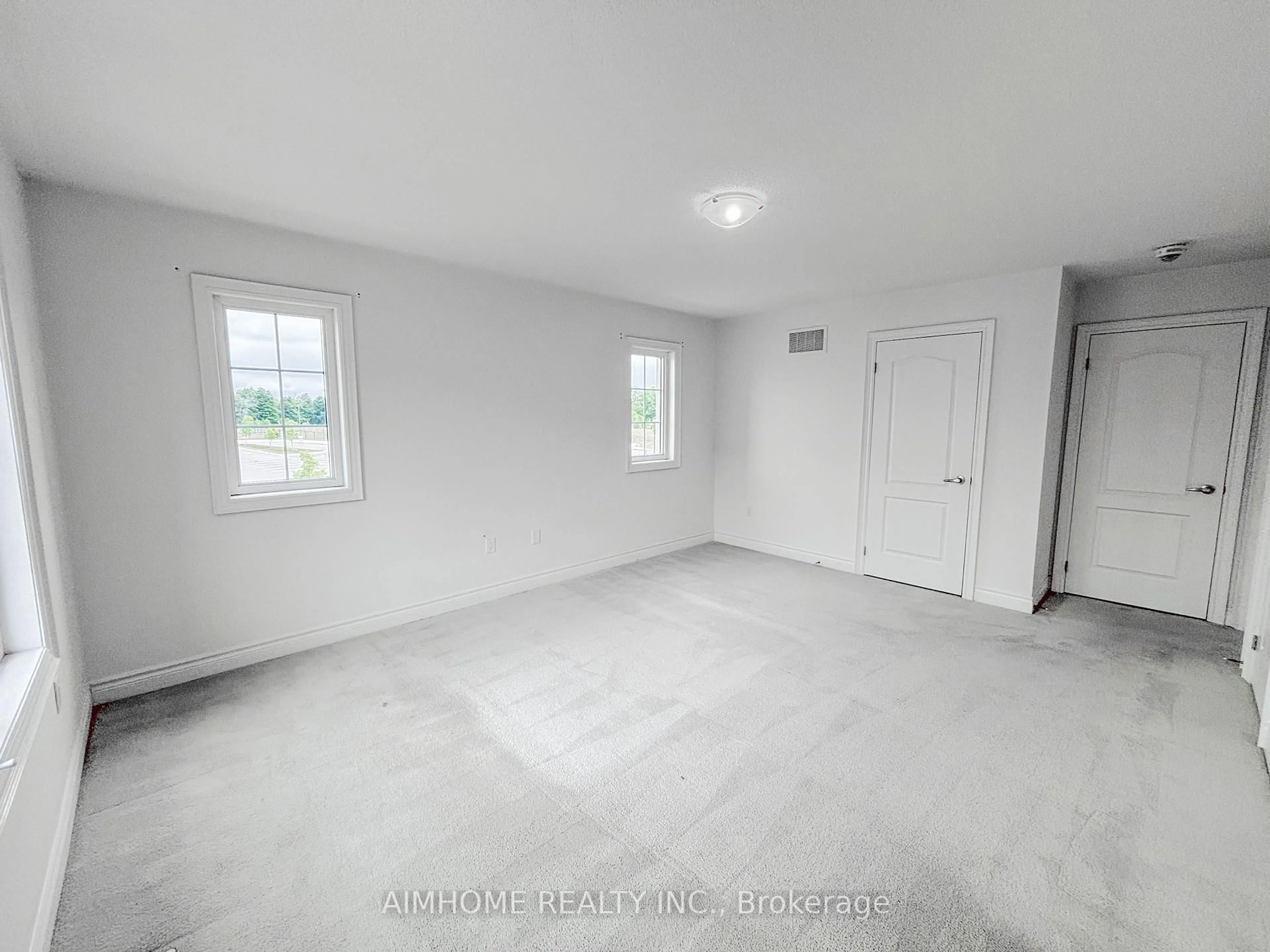 A pic of a room for 1 Briarfield Ave, East Gwillimbury Ontario L9N 0P5