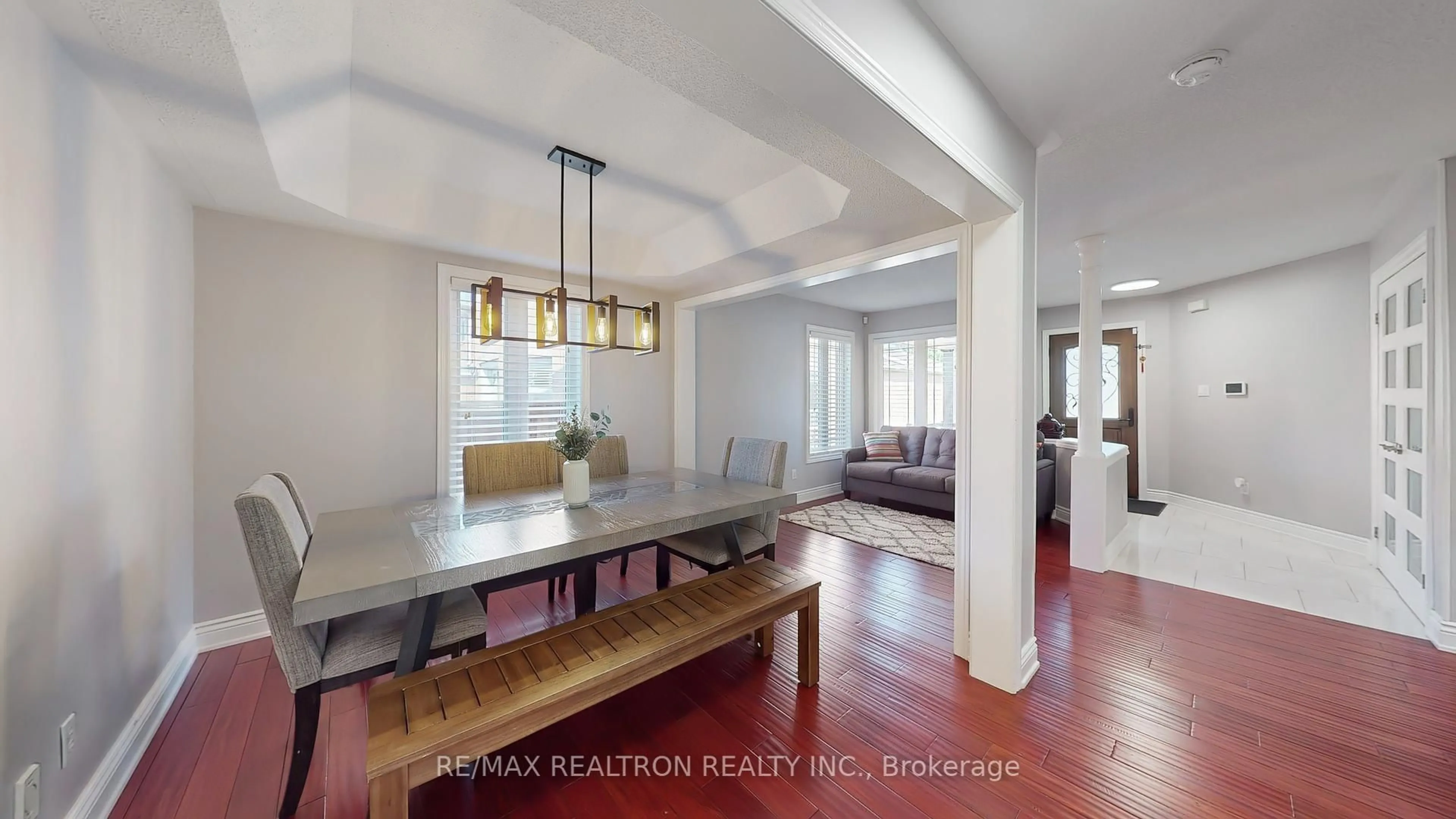 Dining room, unknown for 25 Rinaldo Rd, Georgina Ontario L4P 3X8