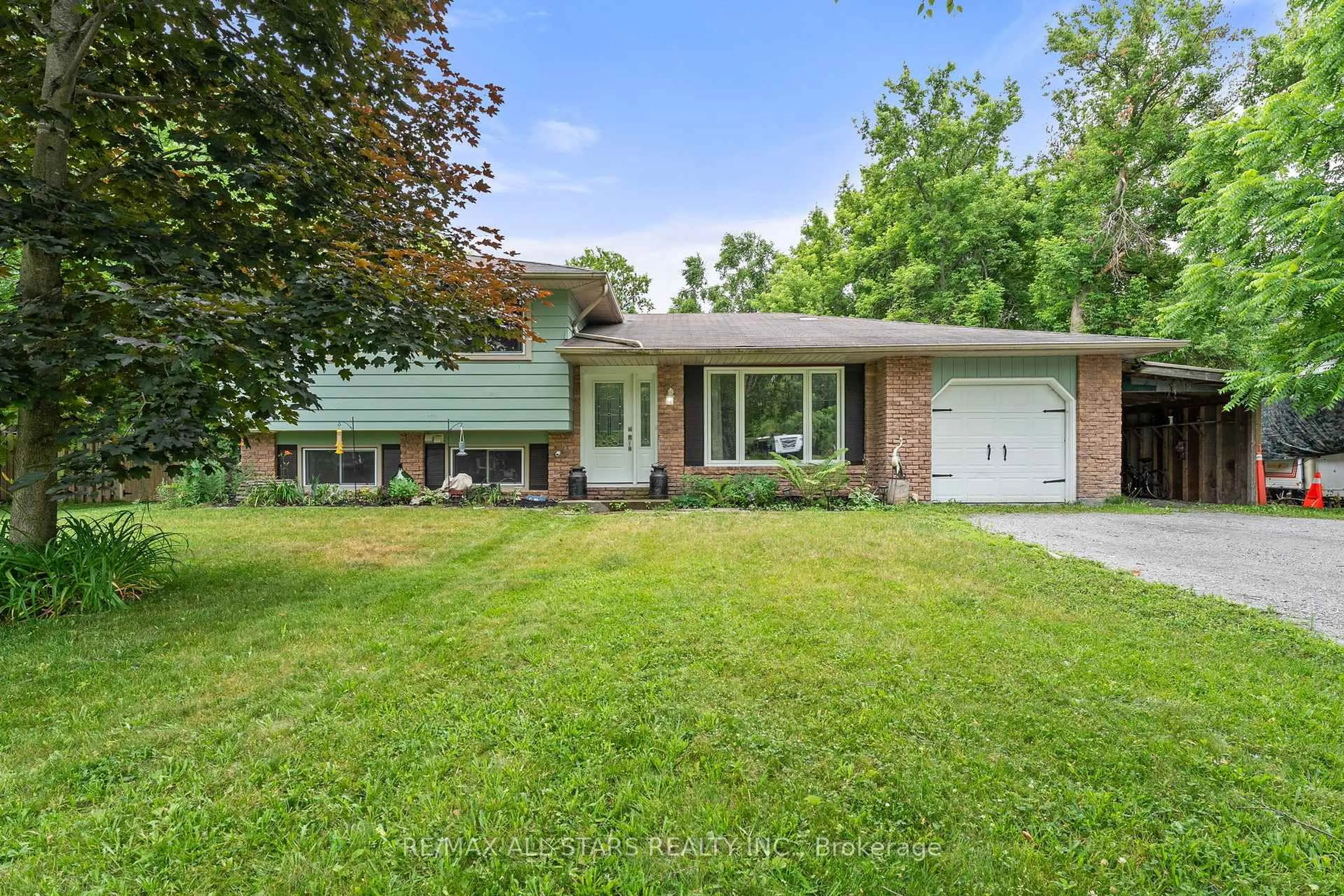 Home with brick exterior material, street for 9921 Old Homestead Rd, Georgina Ontario L0E 1N0